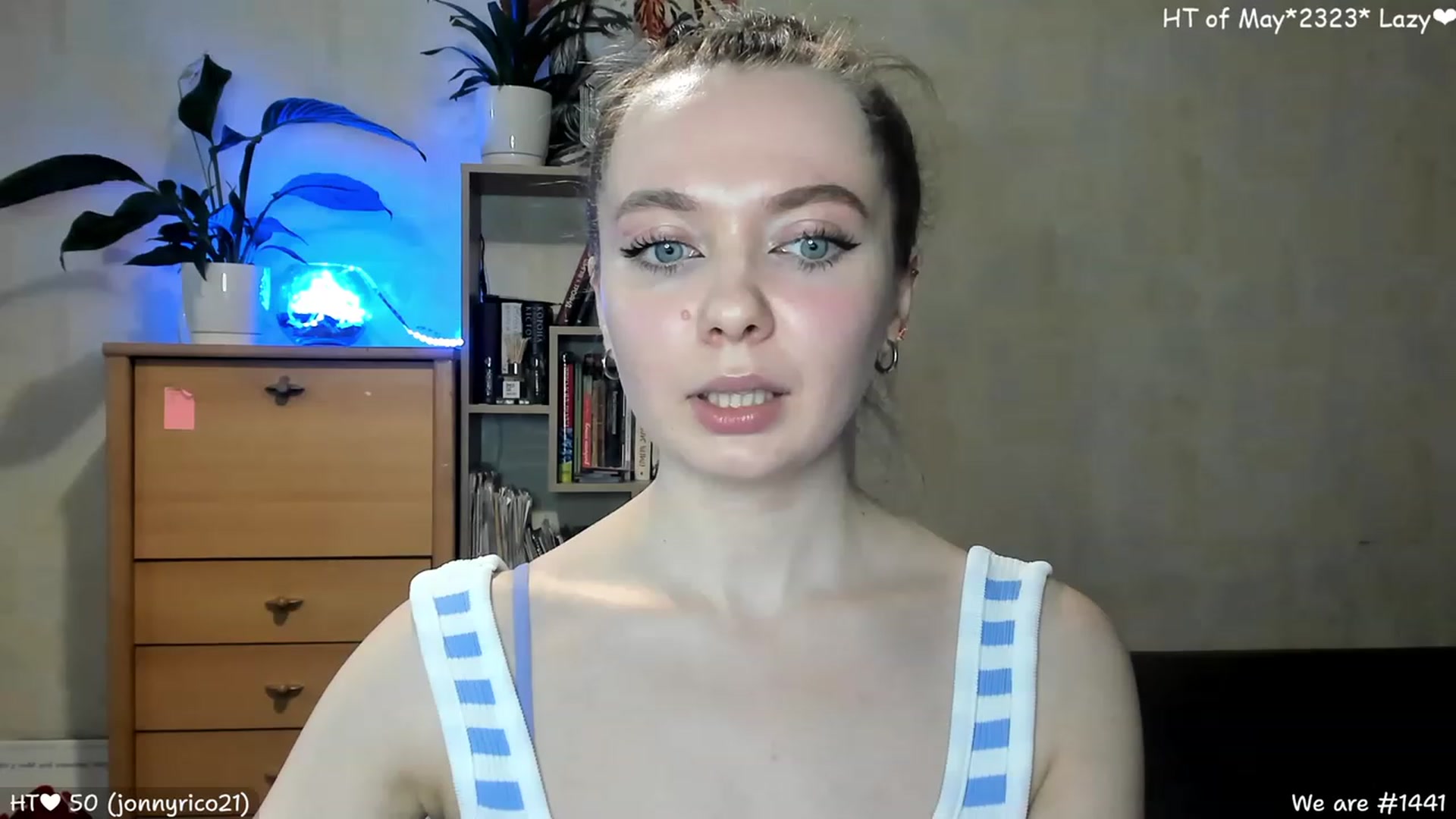 Gallery image thumbnail from LizaGhost's myfreecams stream on, 05/14/2023, 14:10 image 13 of 20
