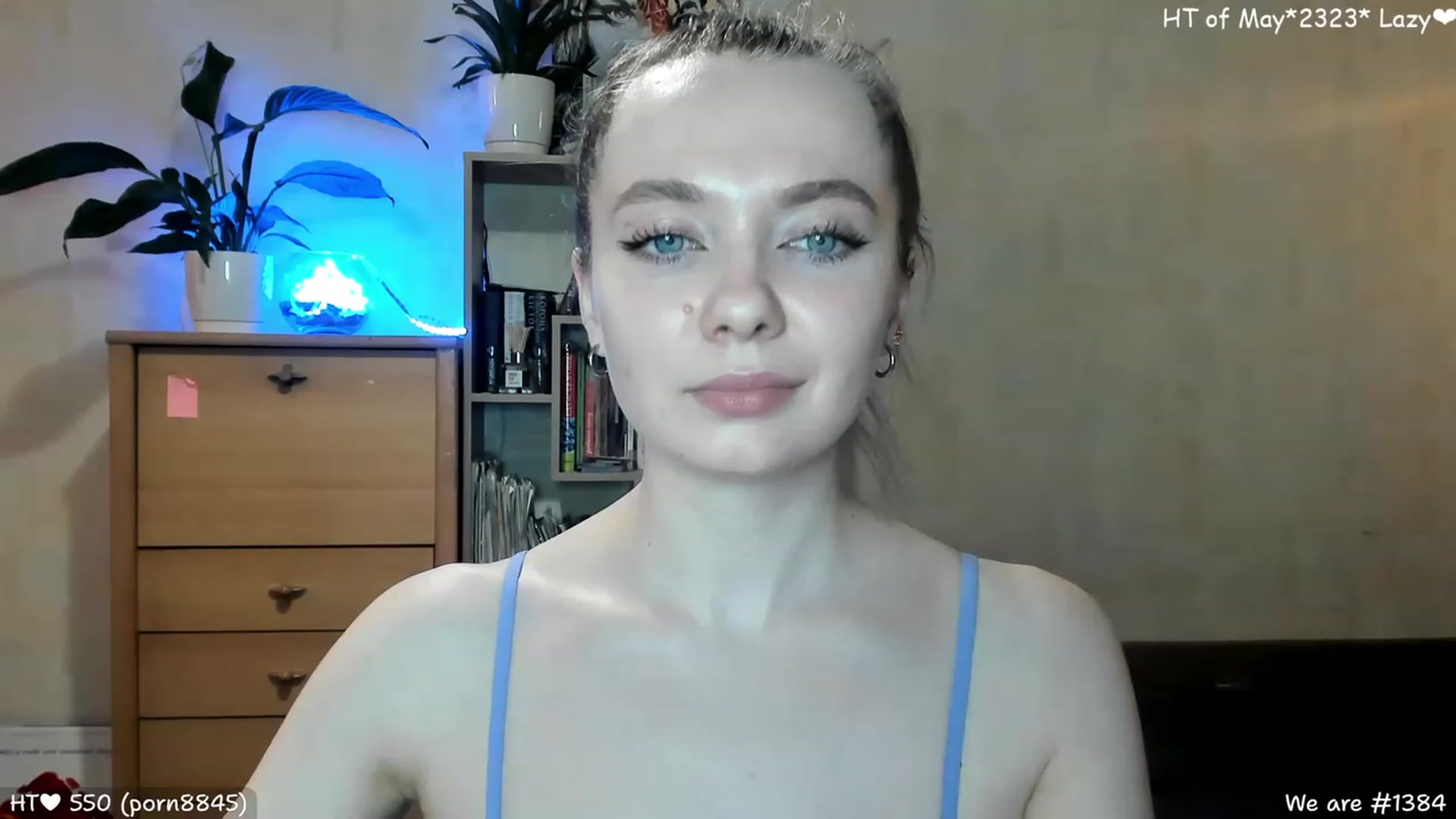 Gallery image thumbnail from LizaGhost's myfreecams stream on, 05/14/2023, 16:50 image 18 of 20