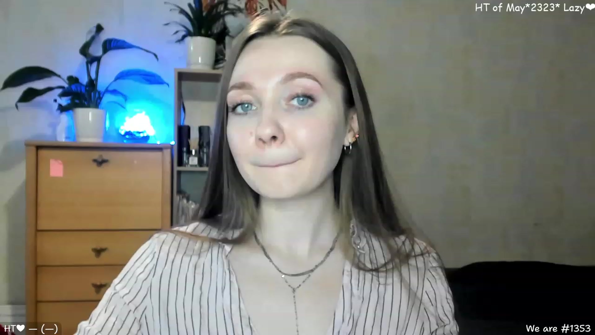 Gallery image thumbnail from LizaGhost's myfreecams stream on, 05/15/2023, 14:14 image 12 of 20