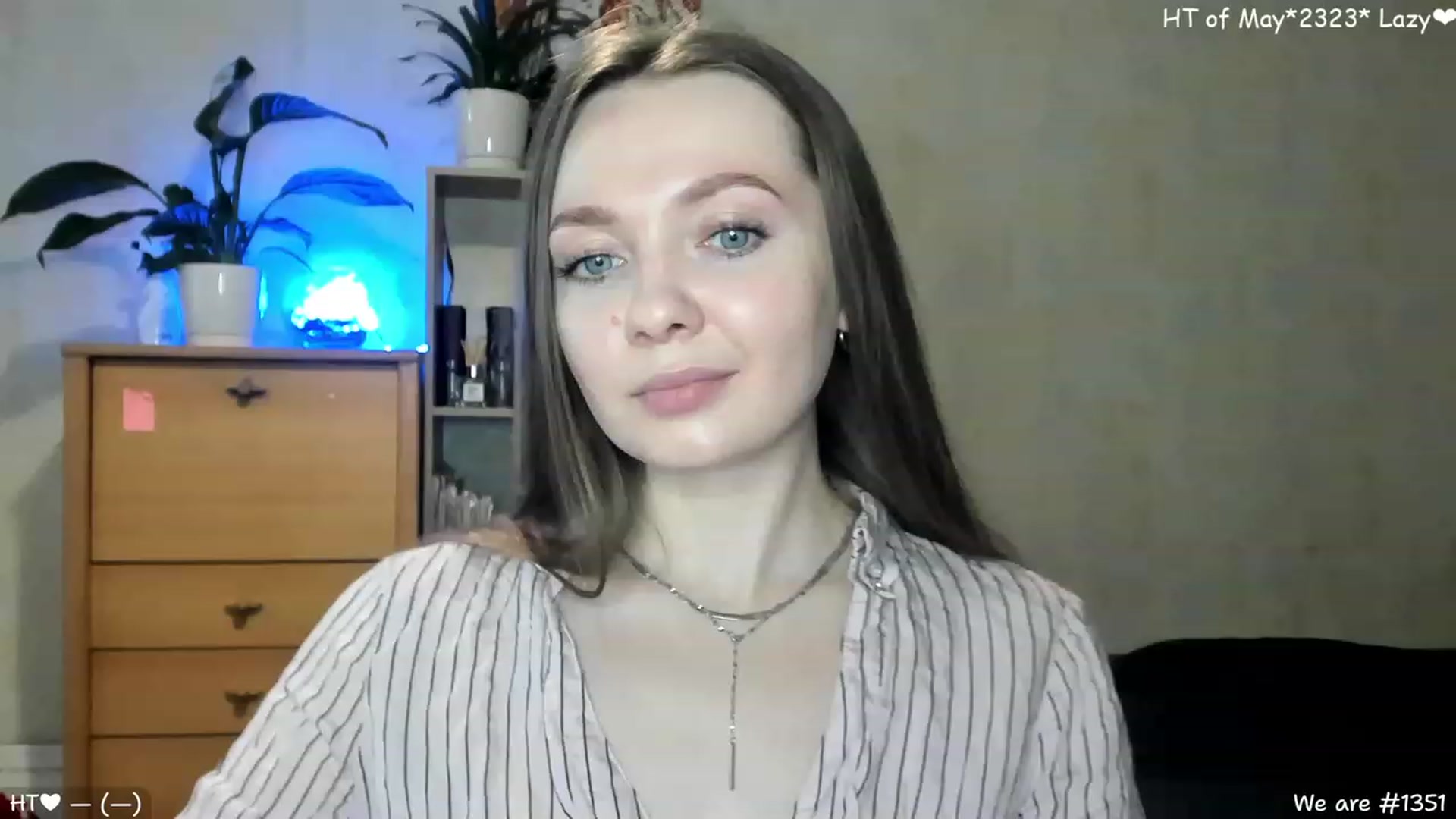 Gallery image thumbnail from LizaGhost's myfreecams stream on, 05/15/2023, 14:14 image 4 of 20