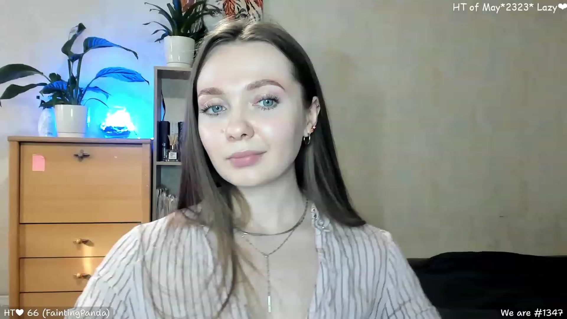 Gallery image thumbnail from LizaGhost's myfreecams stream on, 05/15/2023, 16:13 image 4 of 20