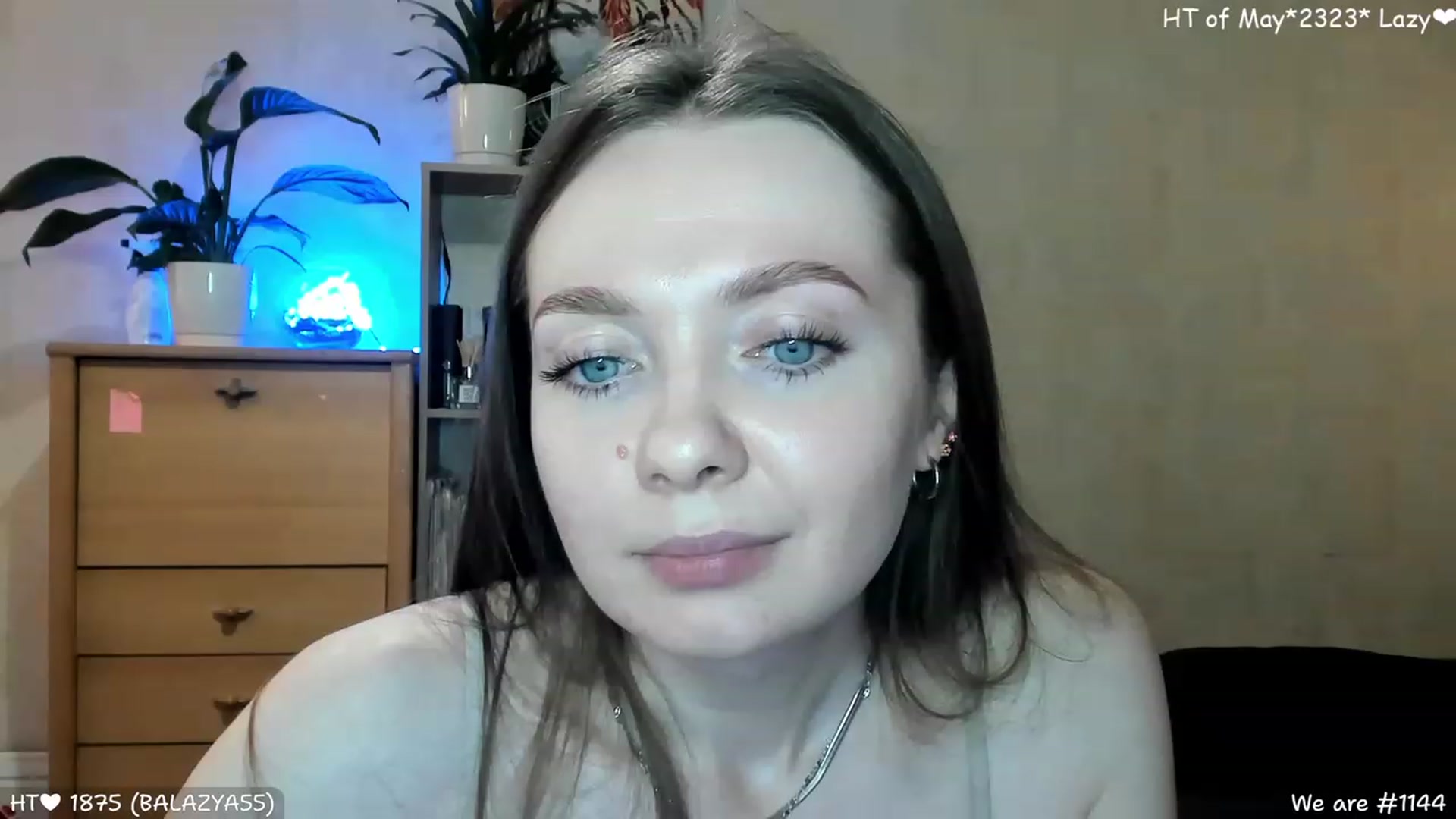 Gallery image thumbnail from LizaGhost's myfreecams stream on, 05/15/2023, 17:04 image 8 of 20