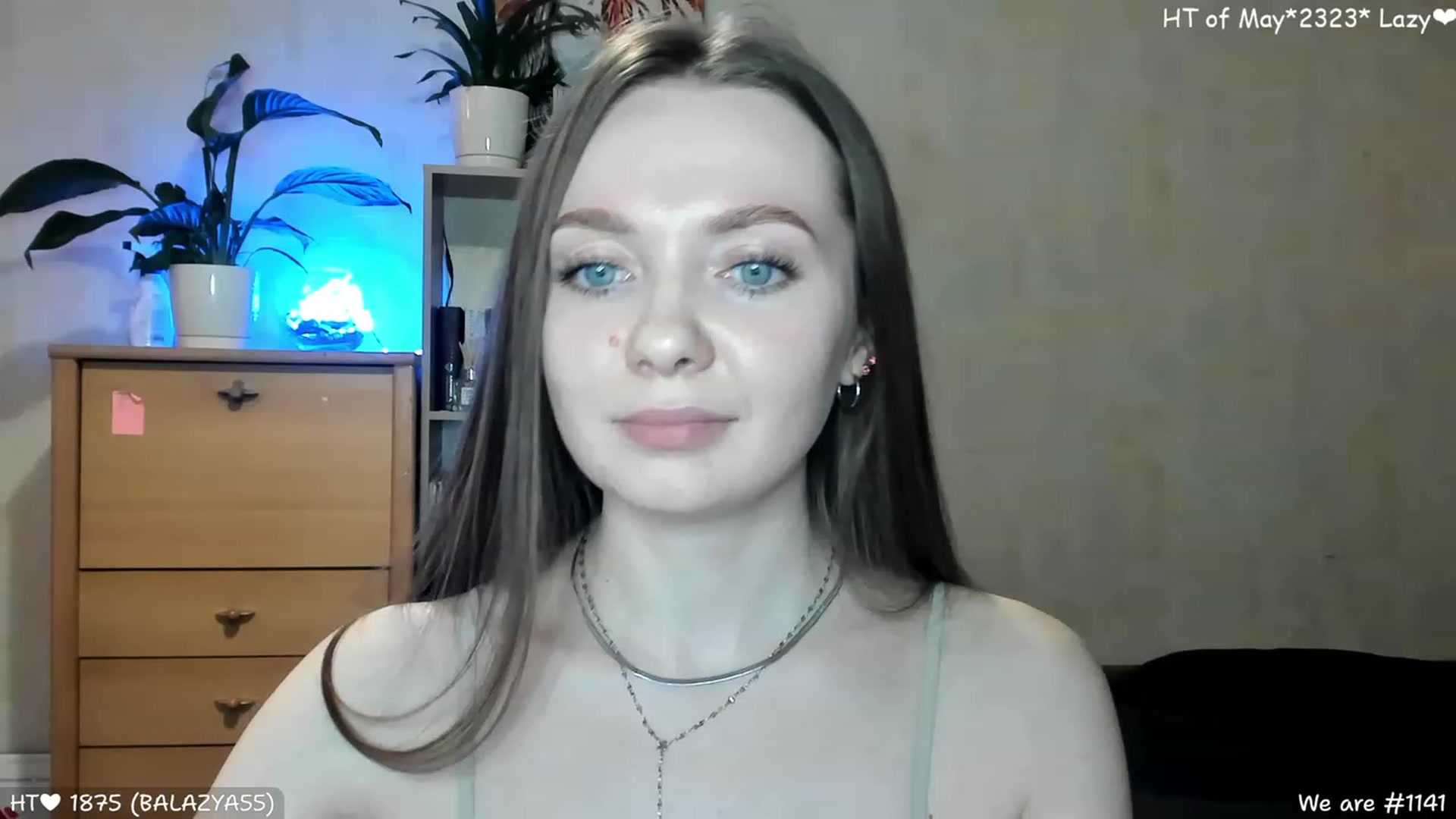 Gallery image thumbnail from LizaGhost's myfreecams stream on, 05/15/2023, 17:04 image 14 of 20
