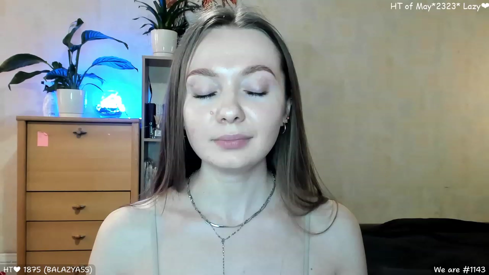 Gallery image thumbnail from LizaGhost's myfreecams stream on, 05/15/2023, 17:04 image 4 of 20