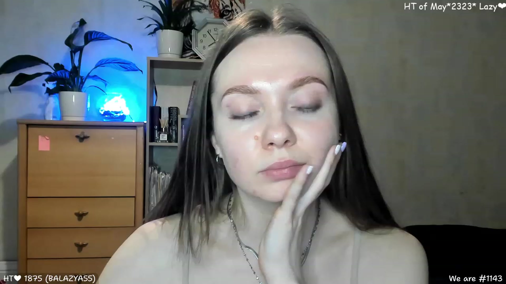 Gallery image thumbnail from LizaGhost's myfreecams stream on, 05/15/2023, 17:04 image 18 of 20