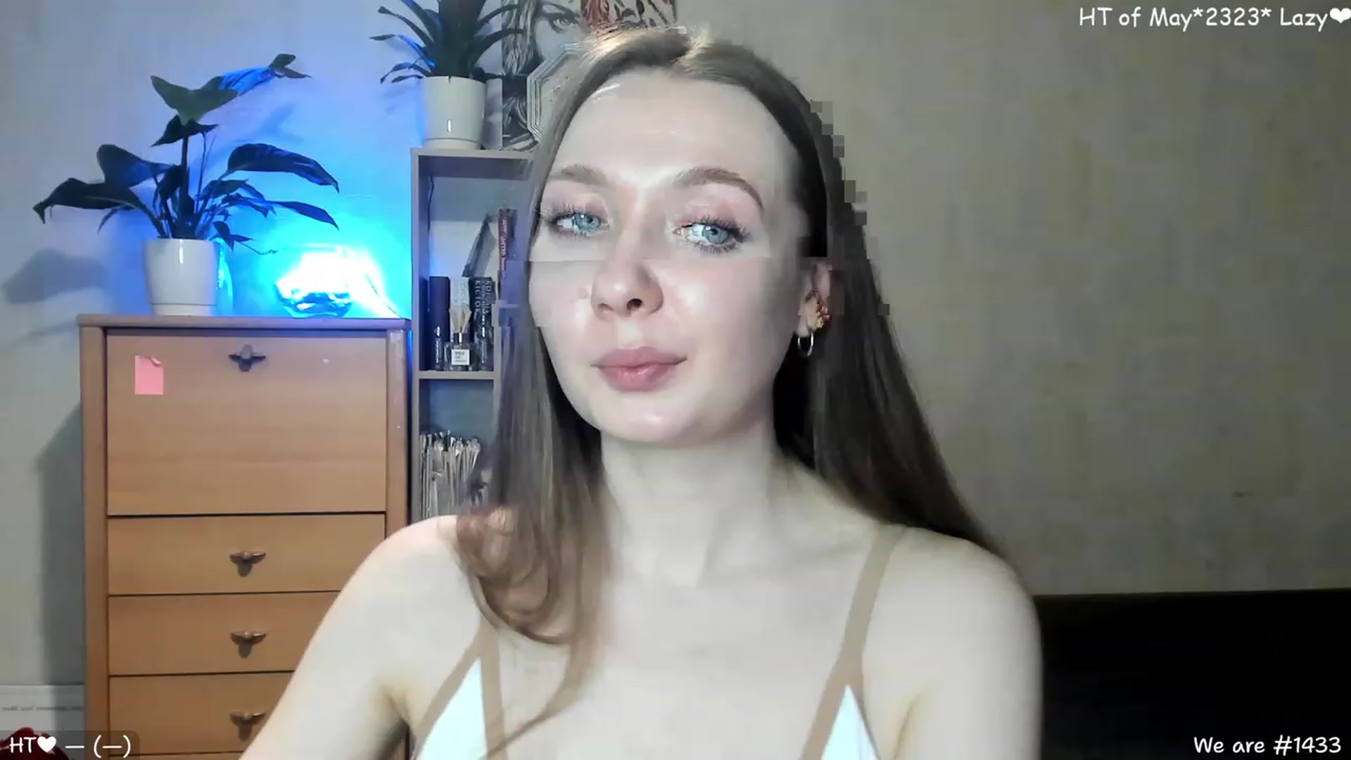 Gallery image thumbnail from LizaGhost's myfreecams stream on, 05/21/2023, 14:22 image 20 of 20