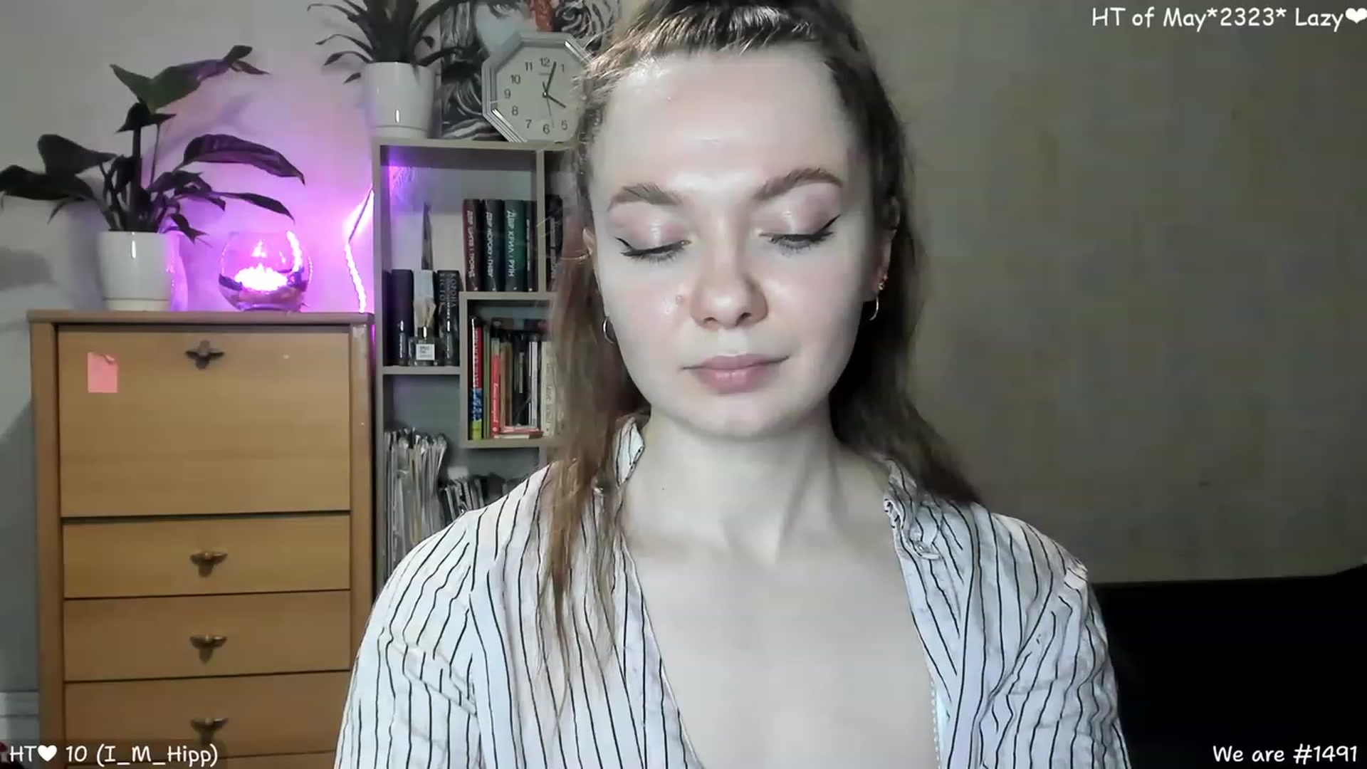Gallery image thumbnail from LizaGhost's myfreecams stream on, 05/22/2023, 14:53 image 3 of 20