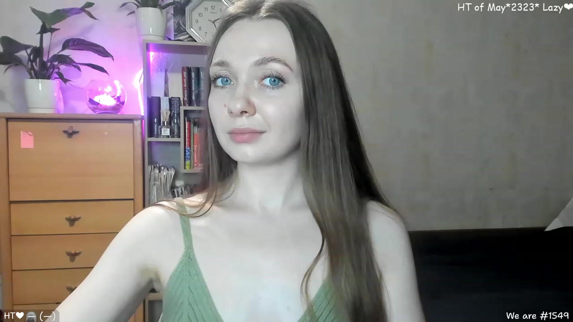 Gallery image thumbnail from LizaGhost's myfreecams stream on, 05/23/2023, 15:44 image 10 of 20