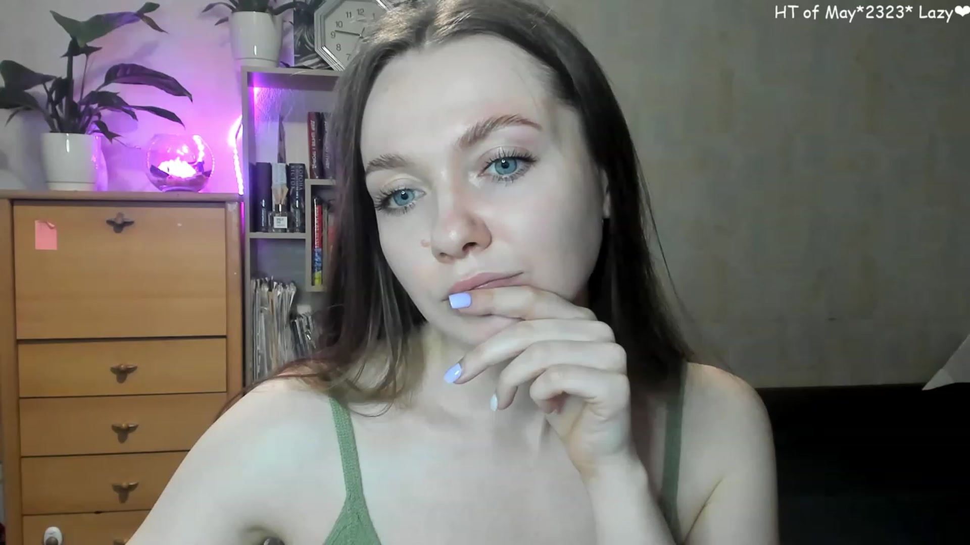 Gallery image thumbnail from LizaGhost's myfreecams stream on, 05/23/2023, 15:44 image 7 of 20