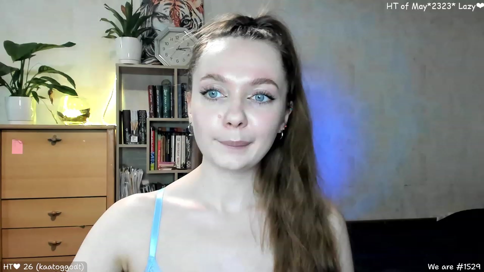Gallery image thumbnail from LizaGhost's myfreecams stream on, 05/28/2023, 12:29 image 10 of 20