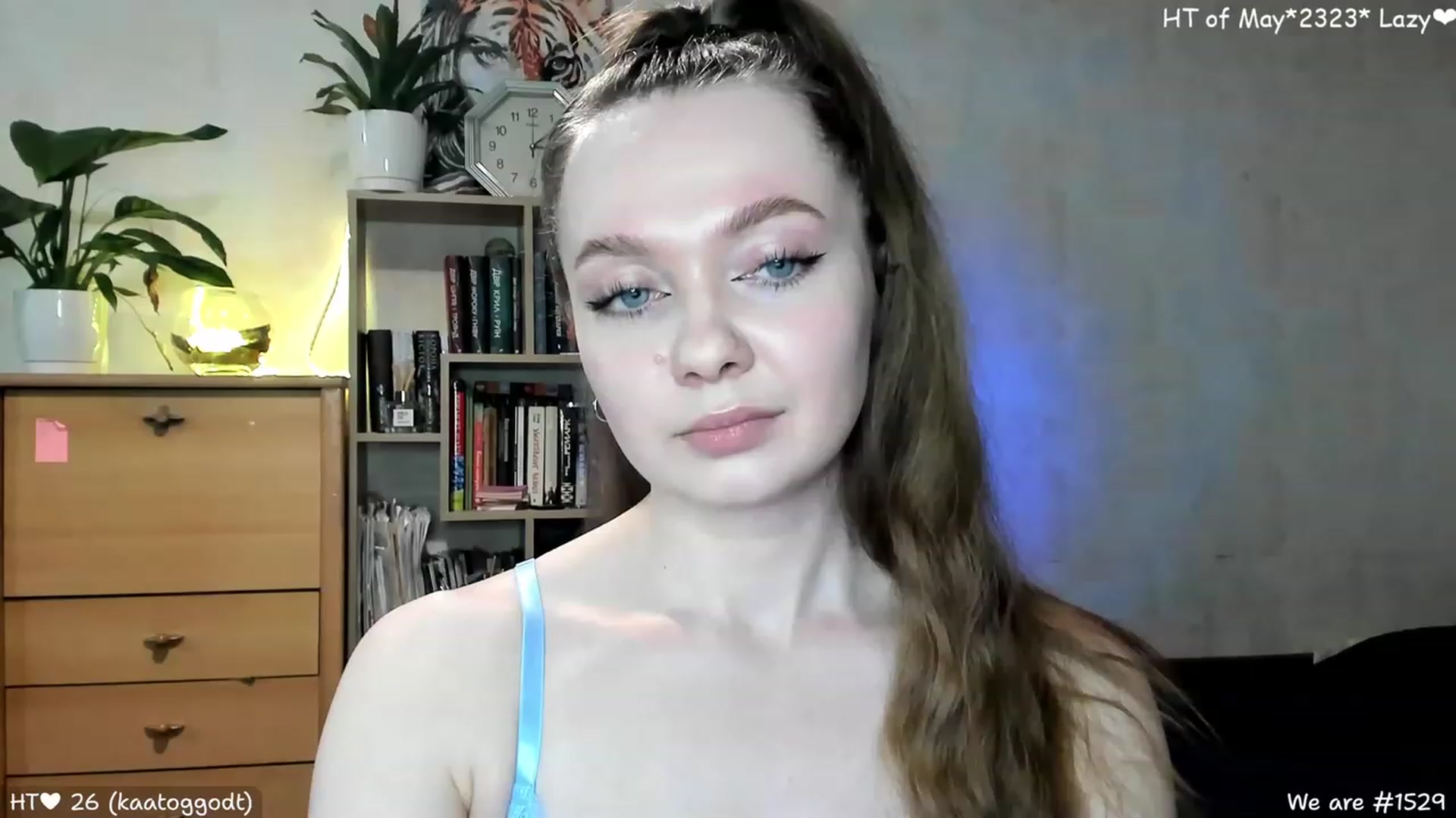 Gallery image thumbnail from LizaGhost's myfreecams stream on, 05/28/2023, 12:29 image 6 of 20