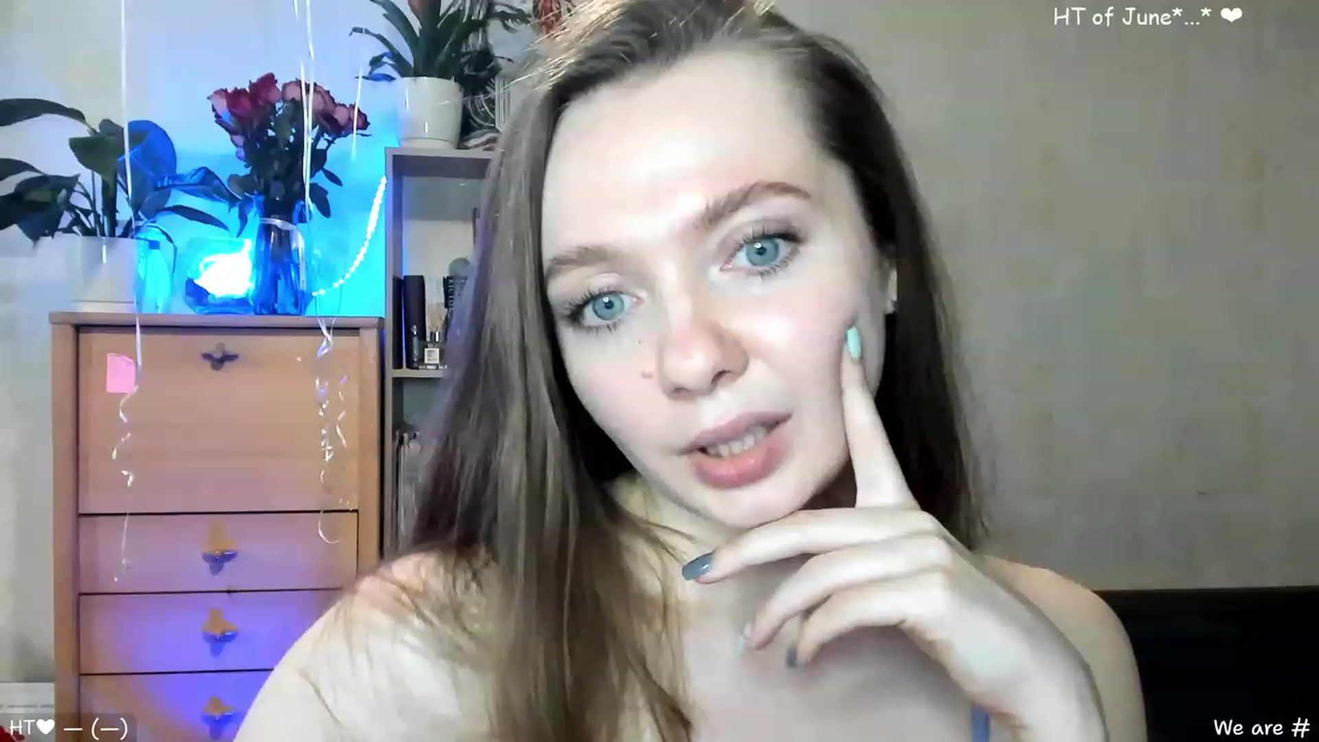 Gallery image thumbnail from LizaGhost's myfreecams stream on, 06/01/2023, 14:47 image 14 of 20