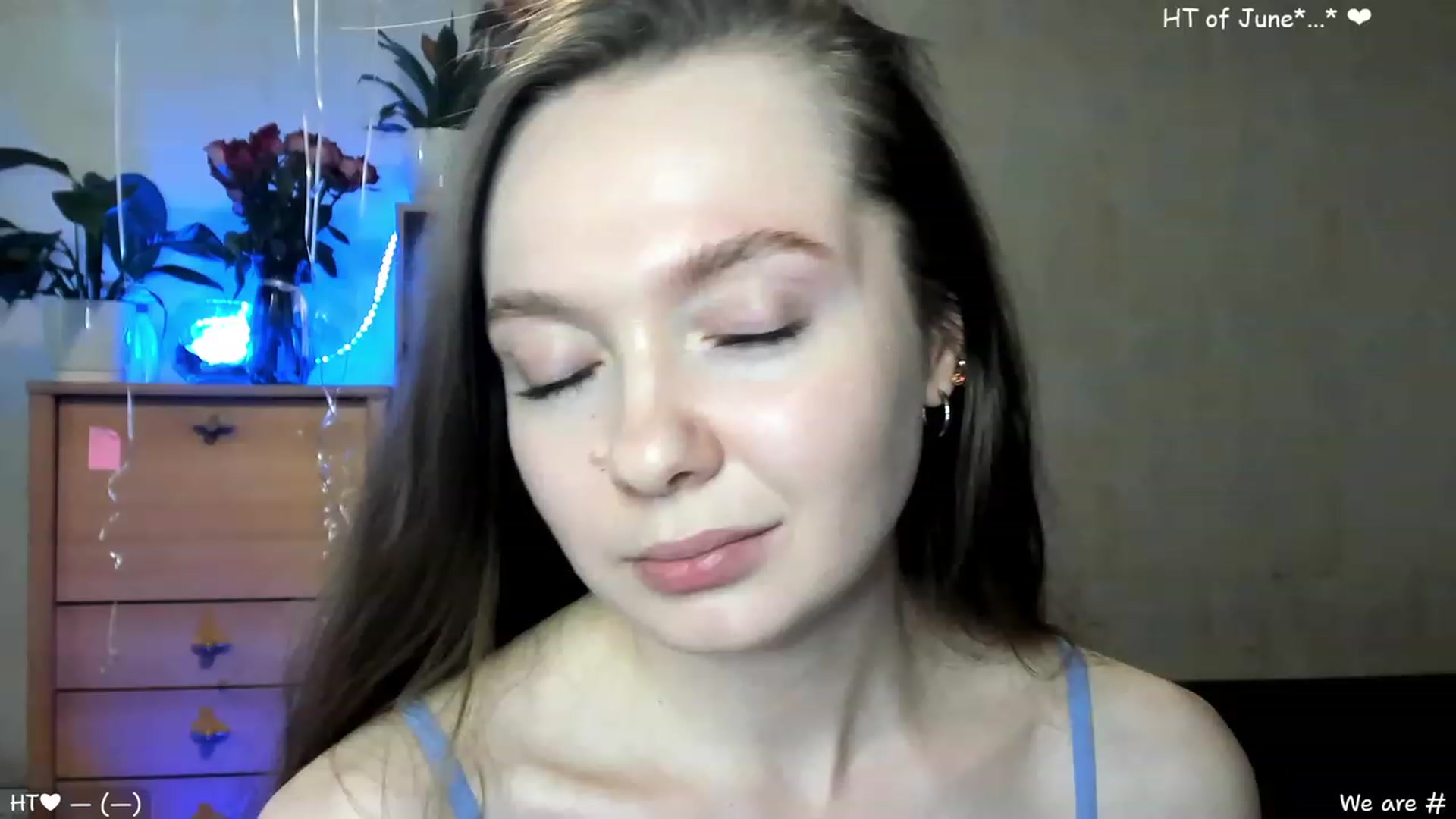 Gallery image thumbnail from LizaGhost's myfreecams stream on, 06/01/2023, 14:47 image 8 of 20
