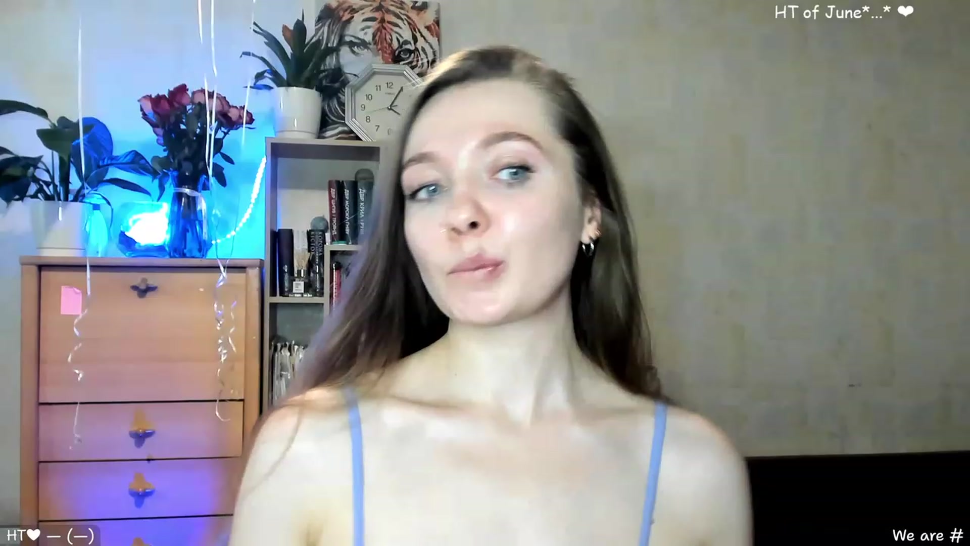 Gallery image thumbnail from LizaGhost's myfreecams stream on, 06/01/2023, 14:47 image 7 of 20