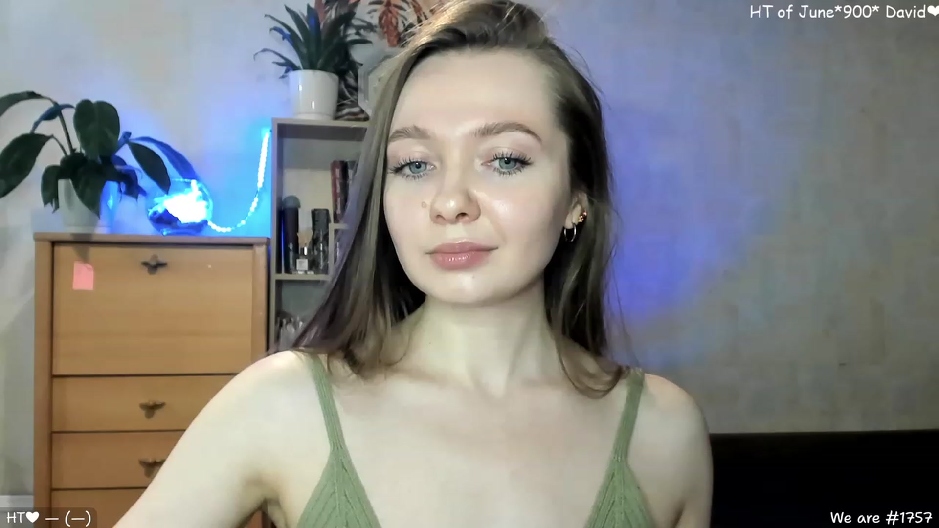 Gallery image thumbnail from LizaGhost's myfreecams stream on, 06/05/2023, 13:39 image 14 of 20