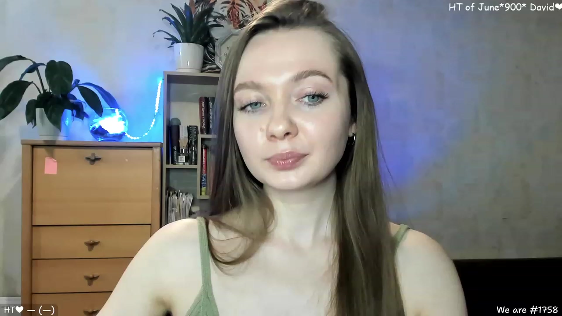 Gallery image thumbnail from LizaGhost's myfreecams stream on, 06/05/2023, 13:39 image 17 of 20