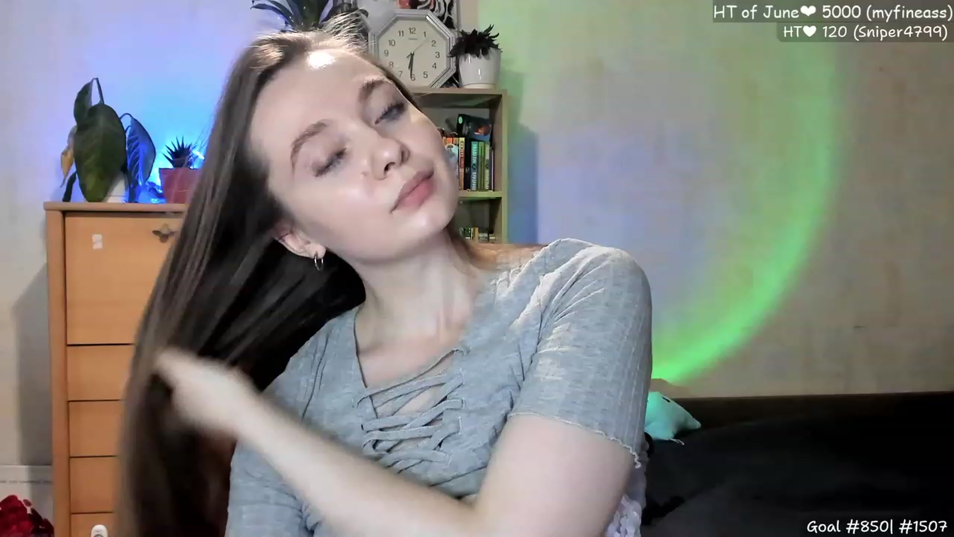 Gallery image thumbnail from LizaGhost's myfreecams stream on, 06/25/2023, 14:25 image 1 of 20