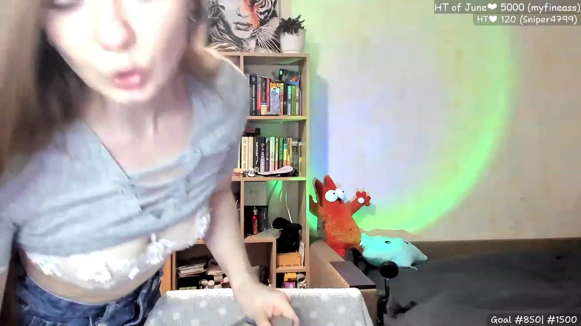 Gallery image thumbnail from LizaGhost's myfreecams stream on, 06/25/2023, 14:25 image 6 of 20