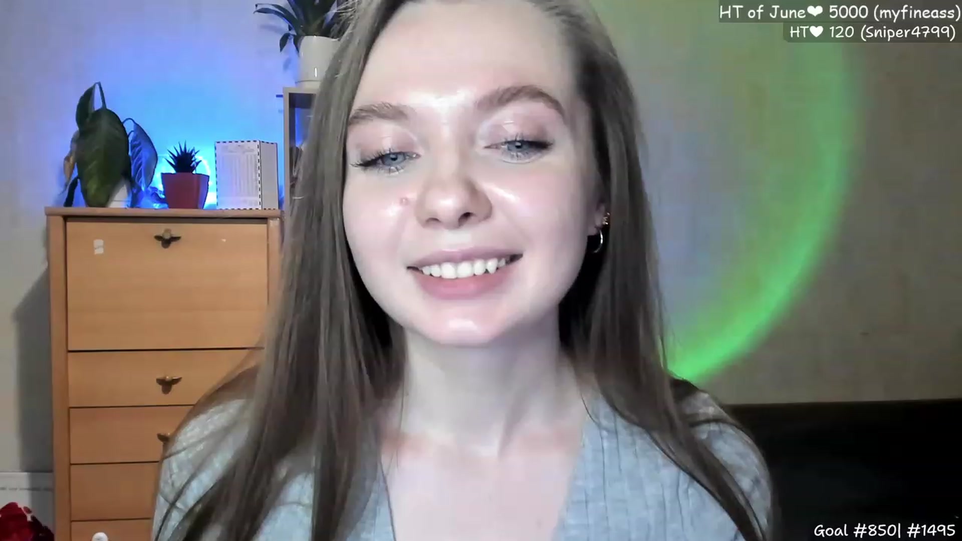 Gallery image thumbnail from LizaGhost's myfreecams stream on, 06/25/2023, 17:05 image 15 of 20