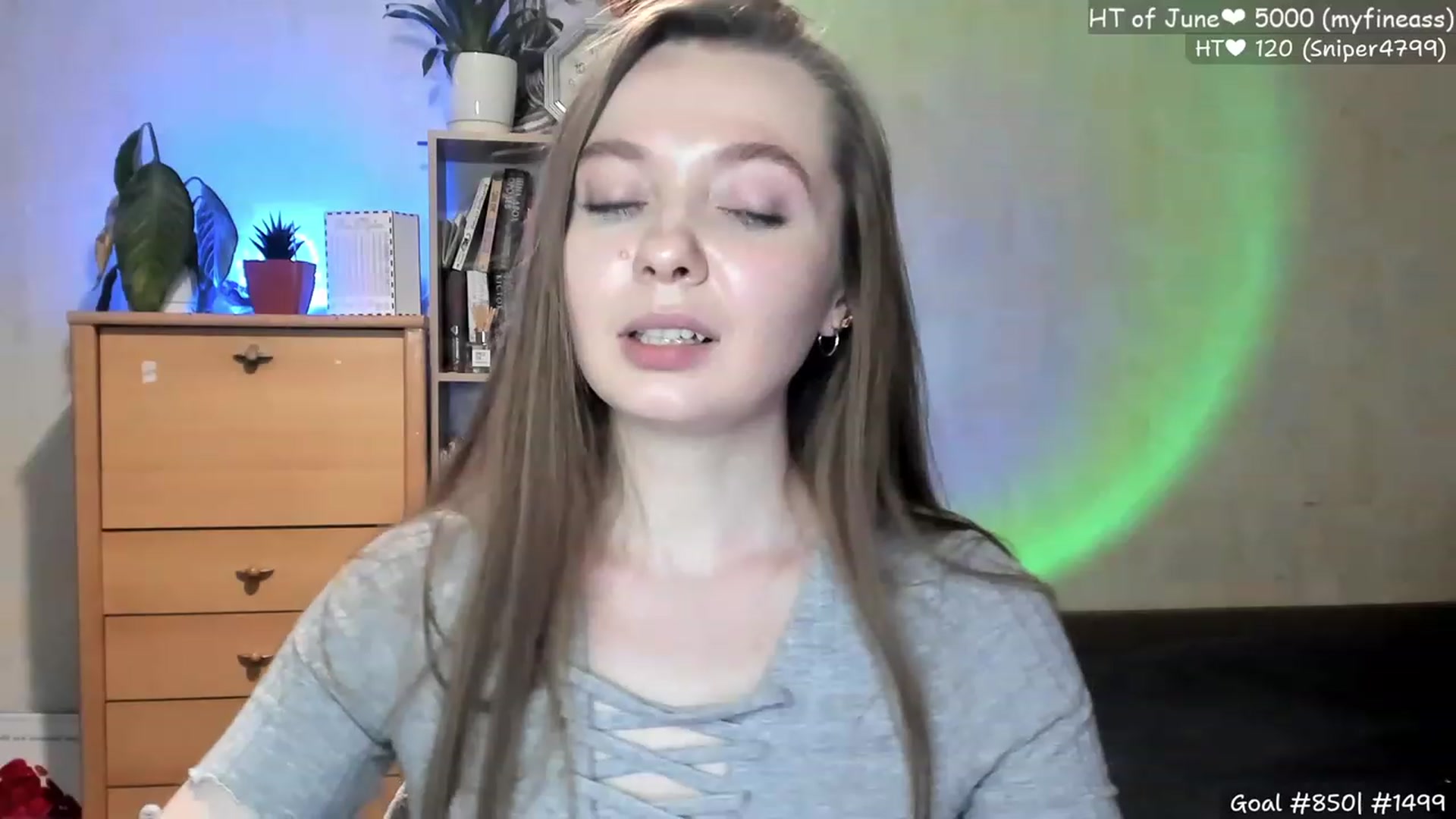 Gallery image thumbnail from LizaGhost's myfreecams stream on, 06/25/2023, 17:05 image 12 of 20