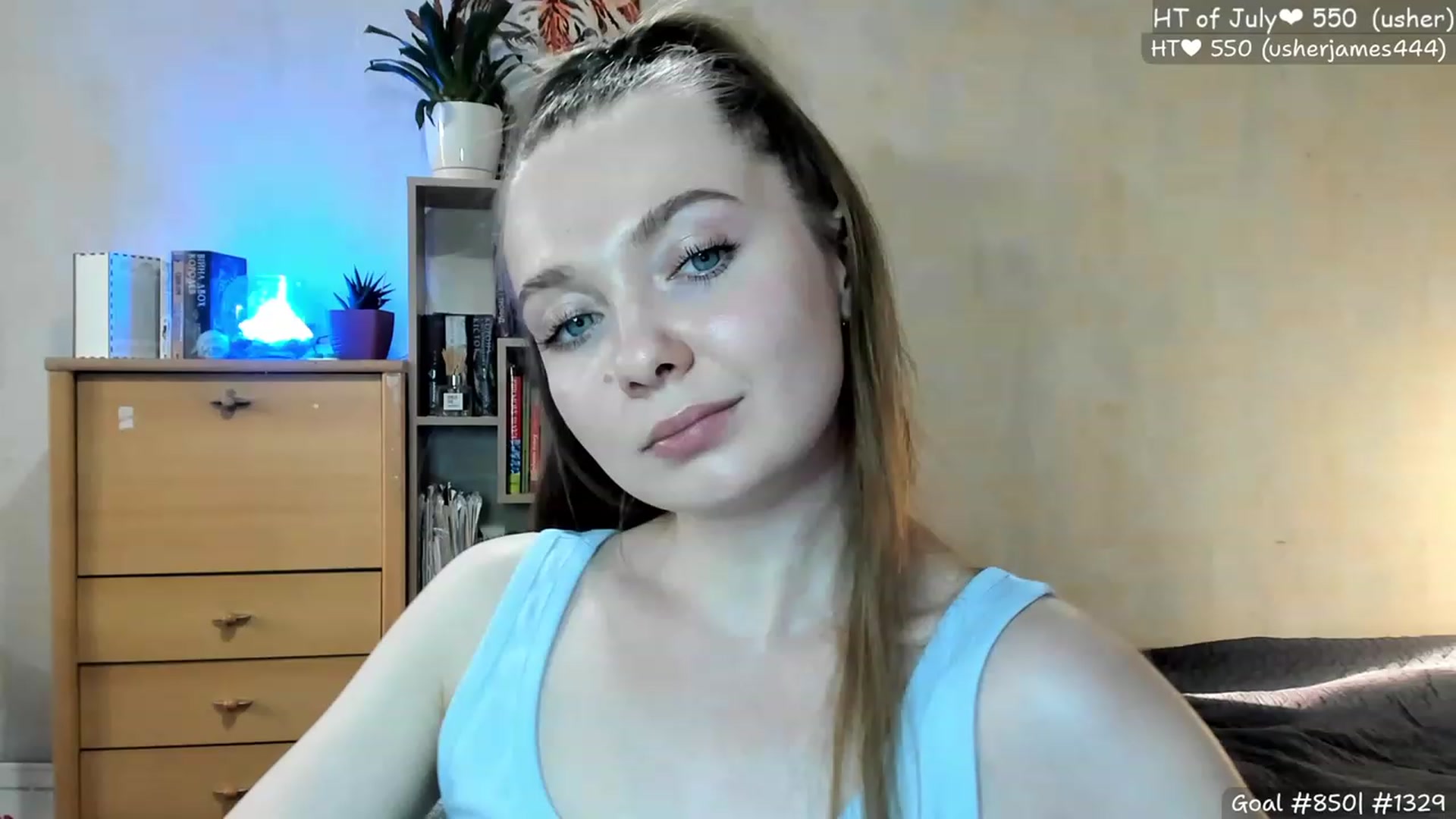 Gallery image thumbnail from LizaGhost's myfreecams stream on, 07/02/2023, 17:20 image 4 of 20