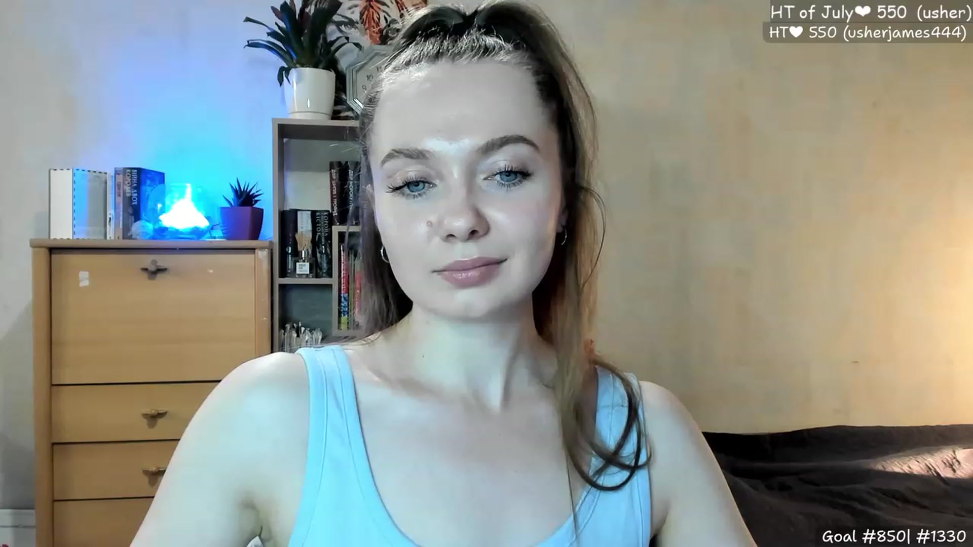 Gallery image thumbnail from LizaGhost's myfreecams stream on, 07/02/2023, 17:20 image 7 of 20