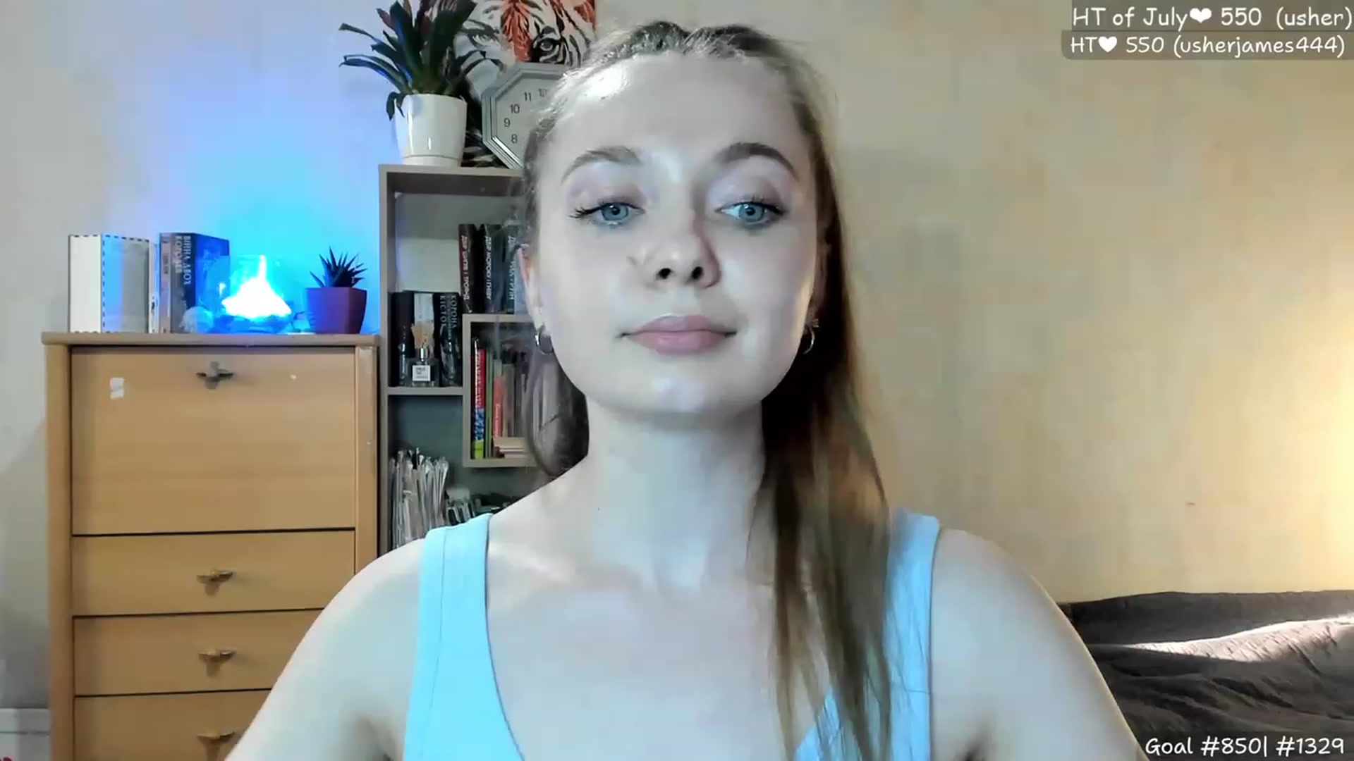 Gallery image thumbnail from LizaGhost's myfreecams stream on, 07/02/2023, 17:20 image 5 of 20