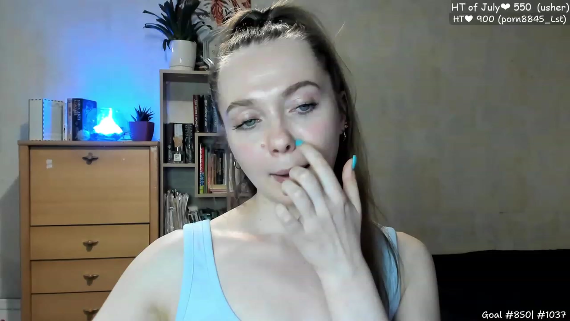 Gallery image thumbnail from LizaGhost's myfreecams stream on, 07/02/2023, 17:20 image 13 of 20