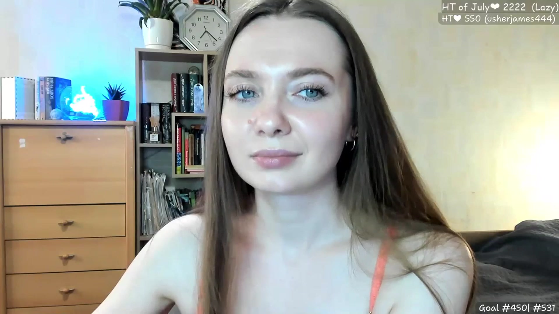 Gallery image thumbnail from LizaGhost's myfreecams stream on, 07/04/2023, 17:04 image 5 of 20
