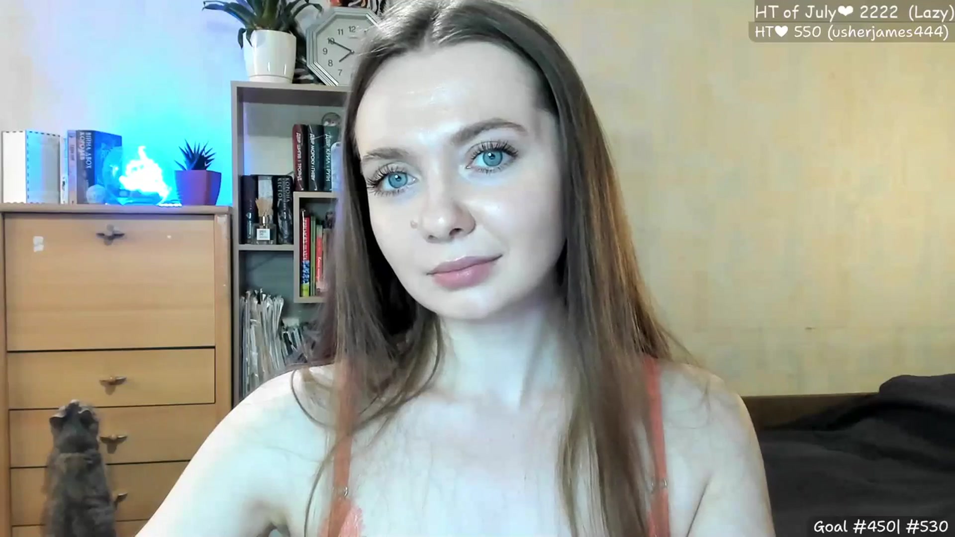 Gallery image thumbnail from LizaGhost's myfreecams stream on, 07/04/2023, 17:04 image 16 of 20