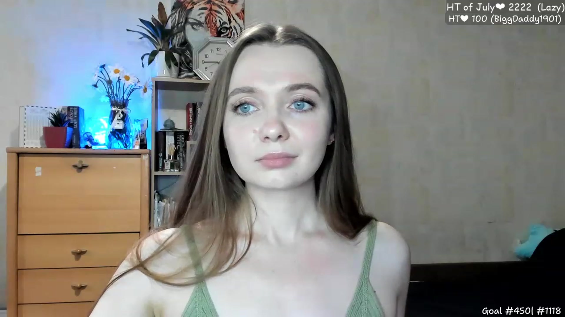 Gallery image thumbnail from LizaGhost's myfreecams stream on, 07/20/2023, 15:01 image 19 of 20