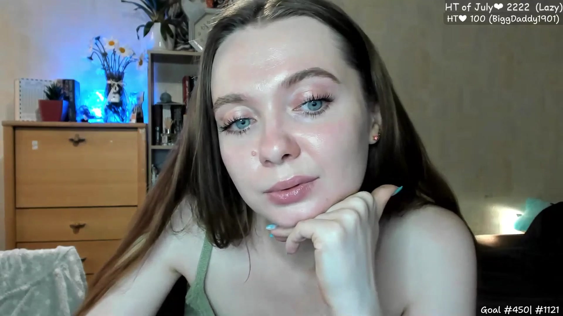 Gallery image thumbnail from LizaGhost's myfreecams stream on, 07/20/2023, 15:56 image 19 of 20