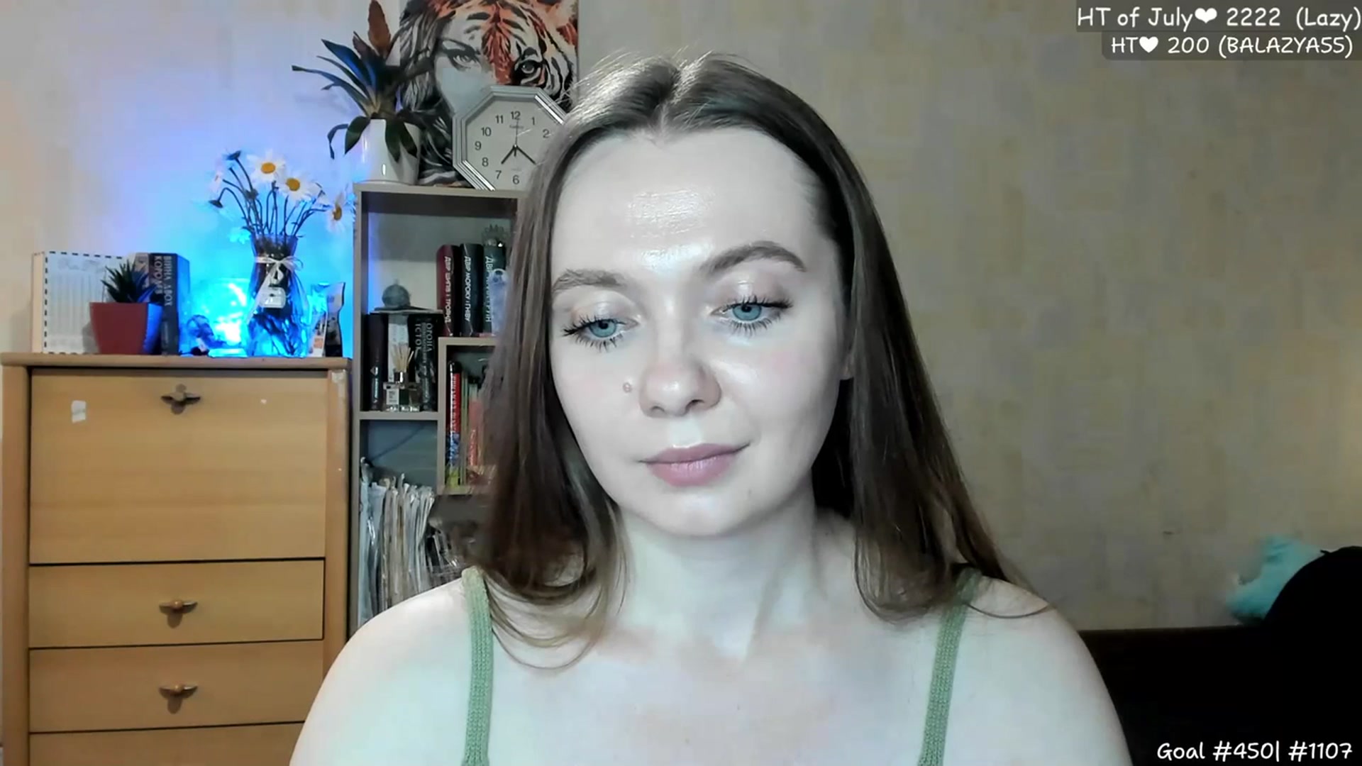Gallery image thumbnail from LizaGhost's myfreecams stream on, 07/20/2023, 16:25 image 16 of 20