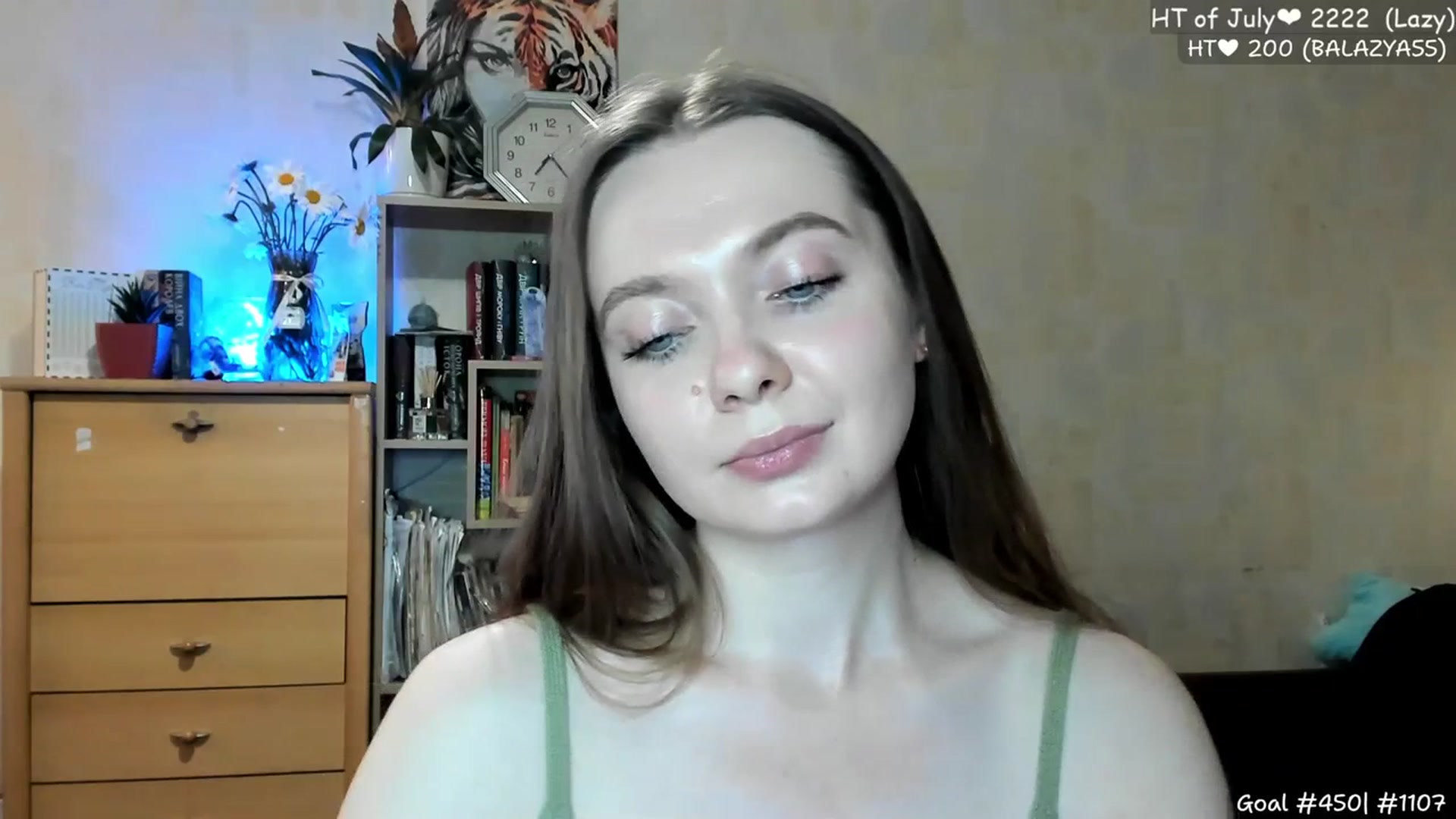 Gallery image thumbnail from LizaGhost's myfreecams stream on, 07/20/2023, 16:25 image 20 of 20