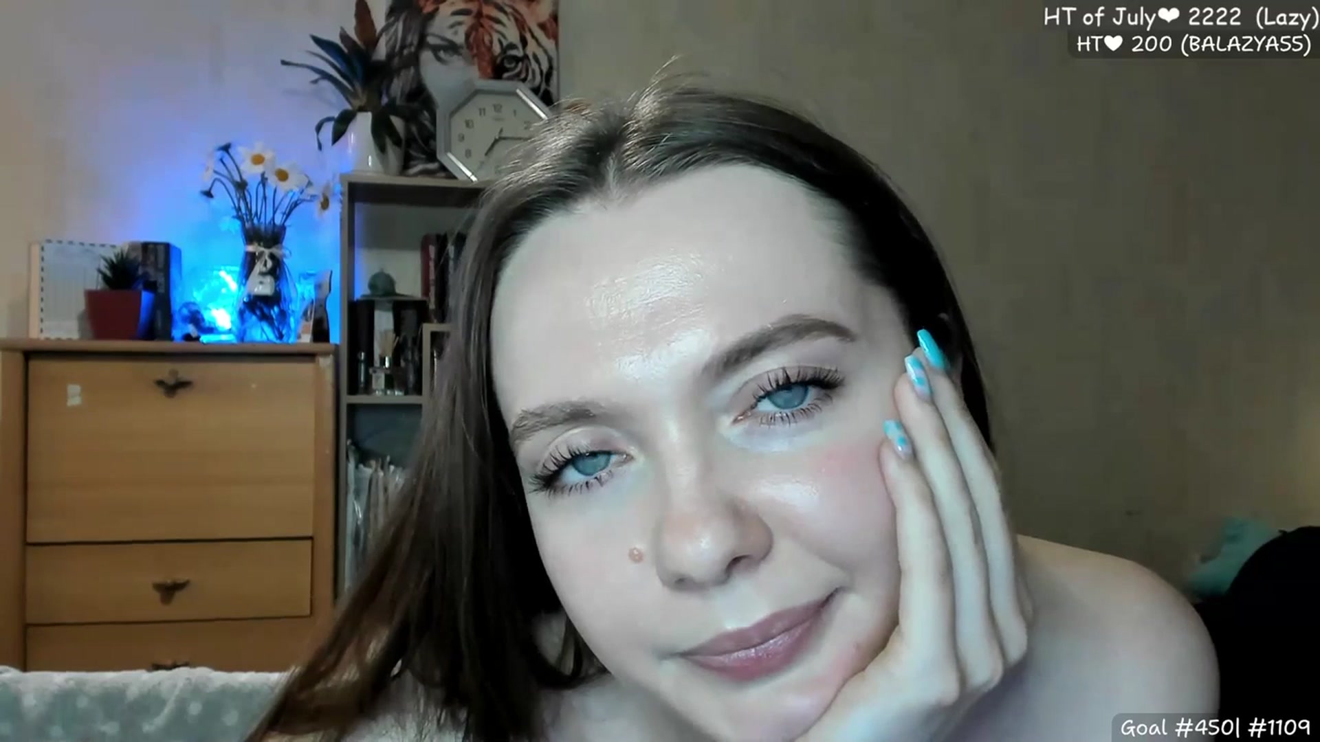 Gallery image thumbnail from LizaGhost's myfreecams stream on, 07/20/2023, 16:25 image 2 of 20