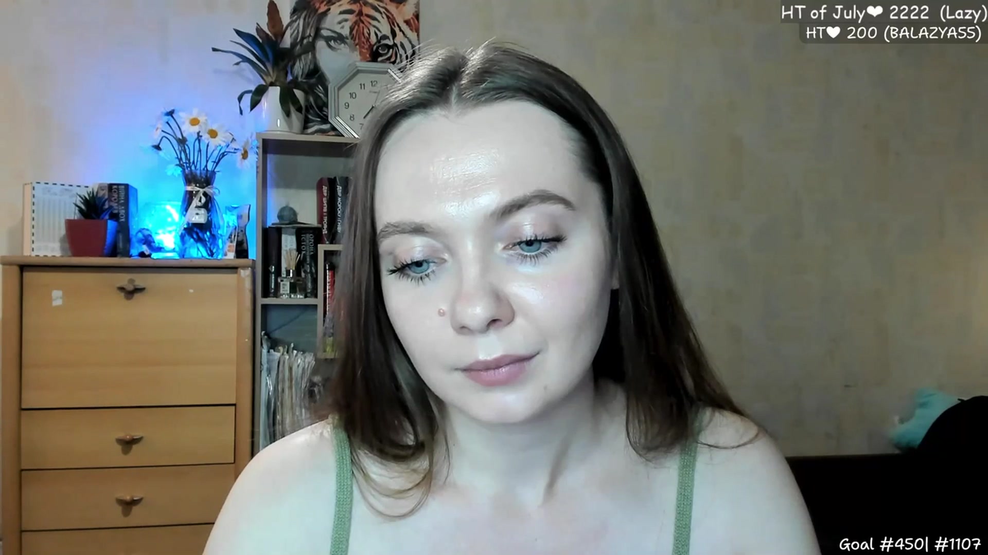 Gallery image thumbnail from LizaGhost's myfreecams stream on, 07/20/2023, 16:25 image 18 of 20