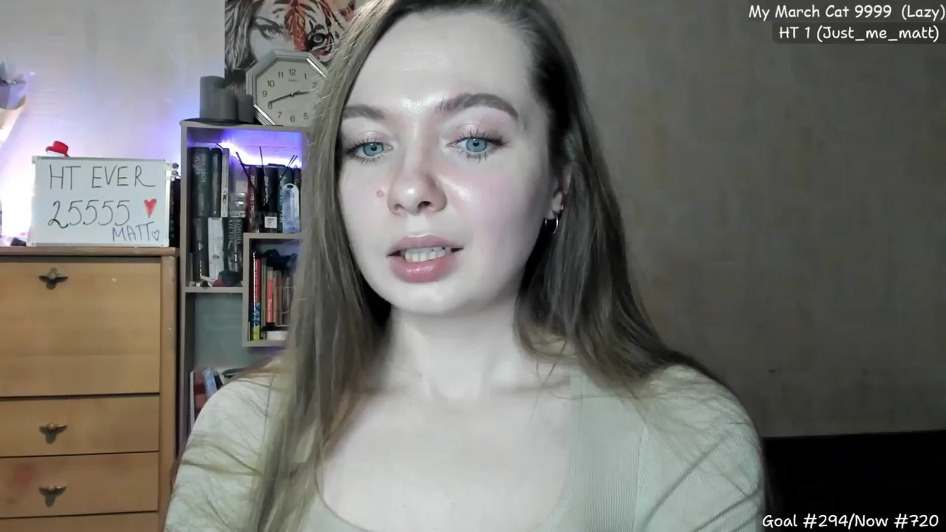 Gallery image thumbnail from LizaGhost's myfreecams stream on, 03/28/2024, 17:00 image 6 of 20