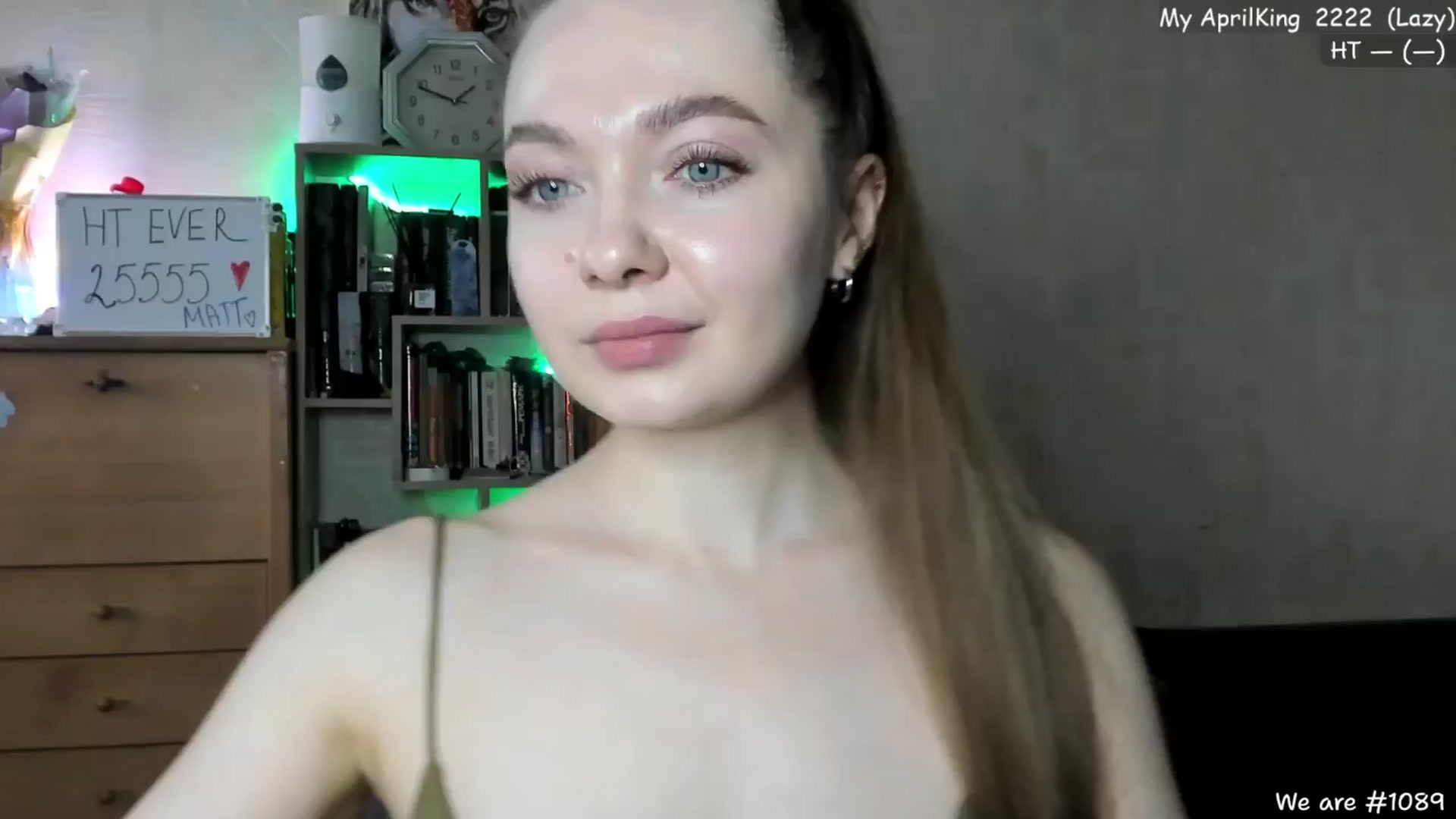 Gallery image thumbnail from LizaGhost's myfreecams stream on, 04/12/2024, 13:40 image 12 of 20