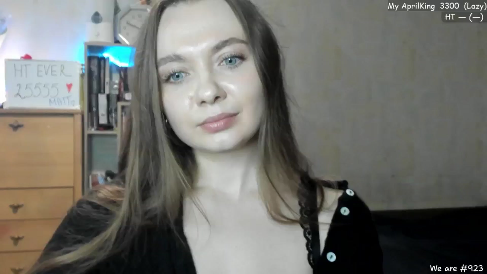 Gallery image thumbnail from LizaGhost's myfreecams stream on, 04/16/2024, 13:33 image 3 of 20