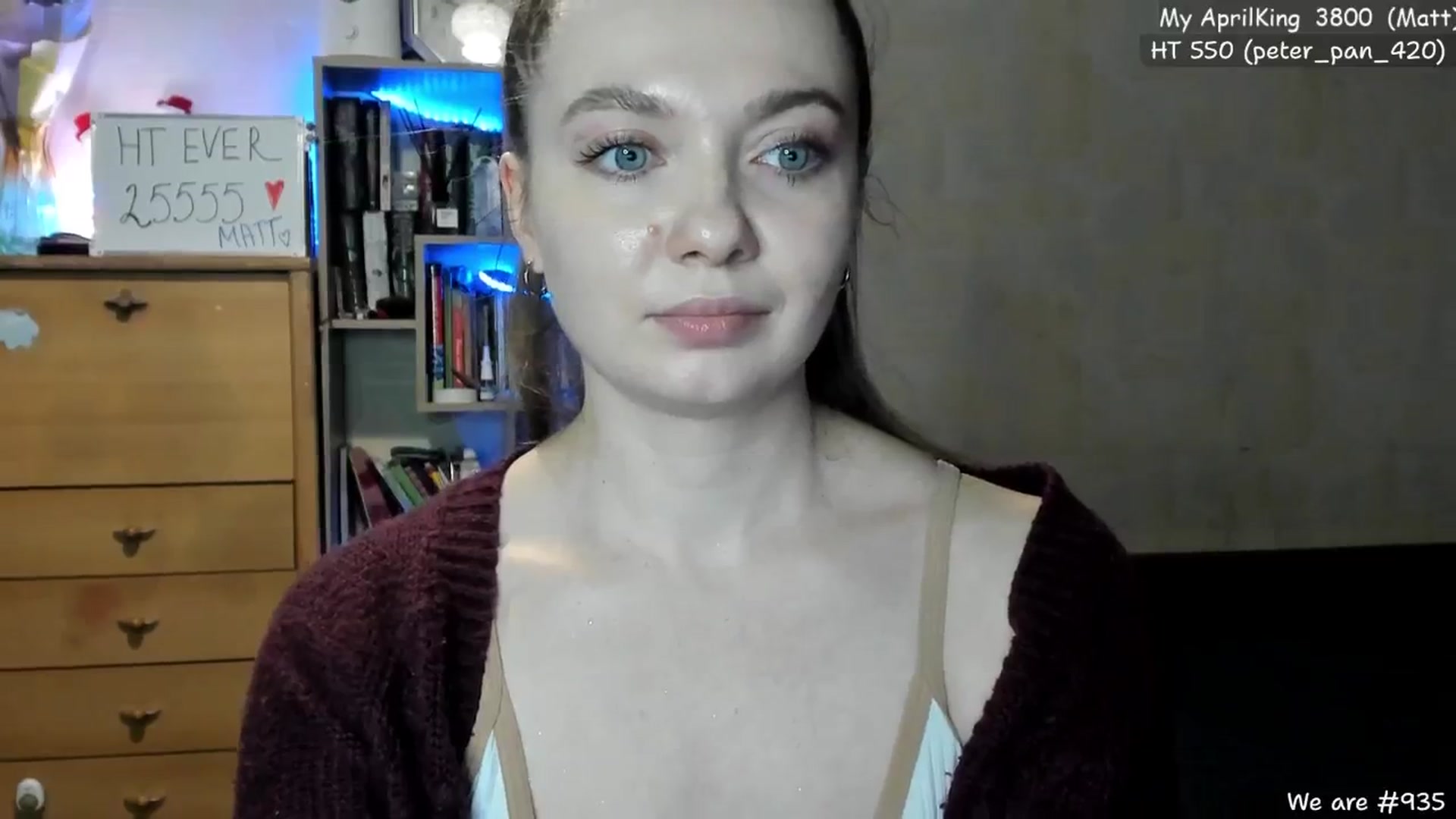Gallery image thumbnail from LizaGhost's myfreecams stream on, 04/25/2024, 14:56 image 18 of 20