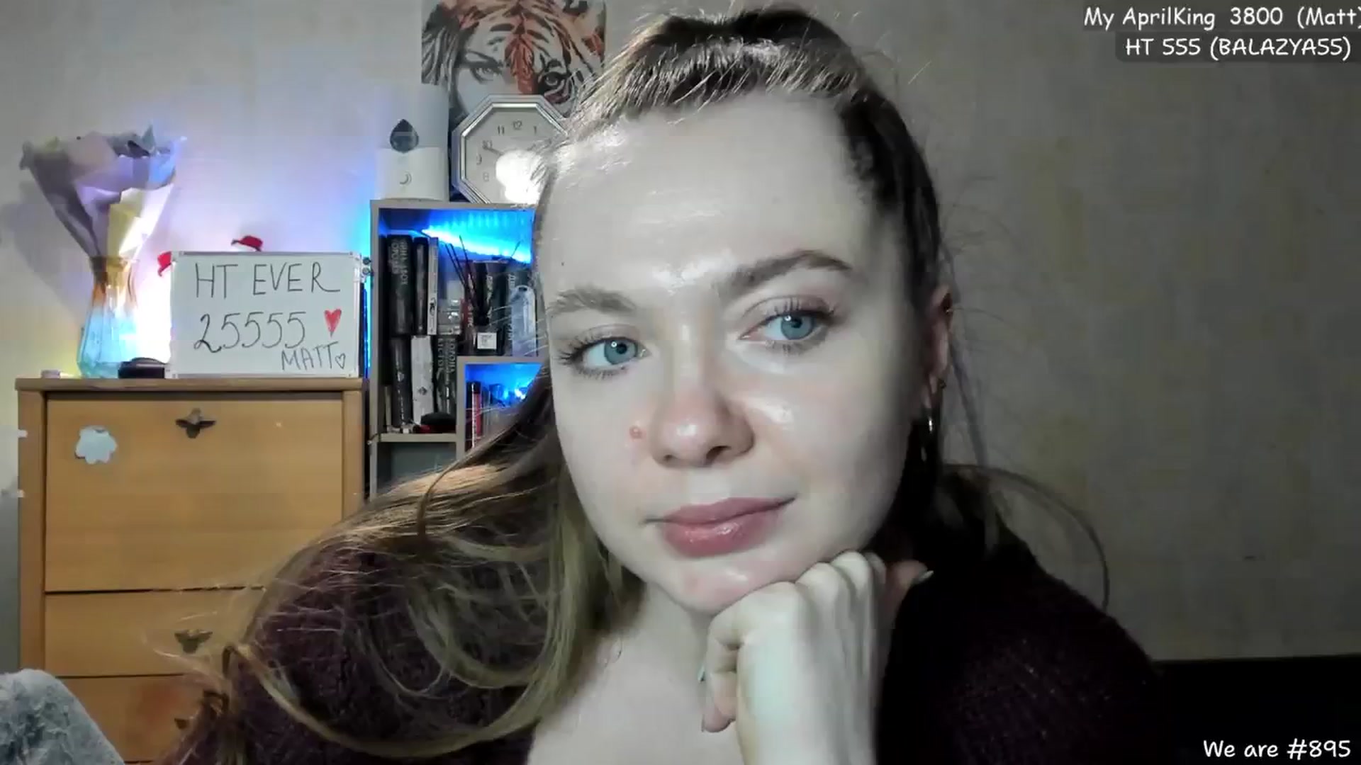 Gallery image thumbnail from LizaGhost's myfreecams stream on, 04/25/2024, 17:04 image 13 of 20