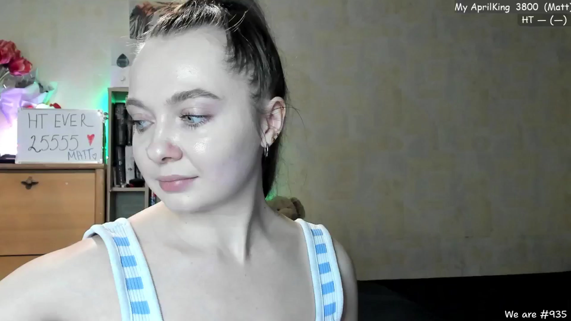 Gallery image thumbnail from LizaGhost's myfreecams stream on, 04/26/2024, 12:35 image 1 of 20