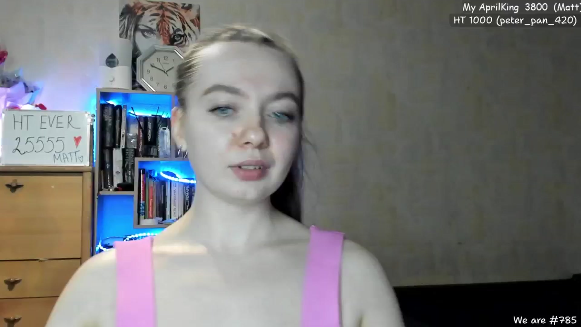 Gallery image thumbnail from LizaGhost's myfreecams stream on, 04/28/2024, 17:01 image 14 of 20