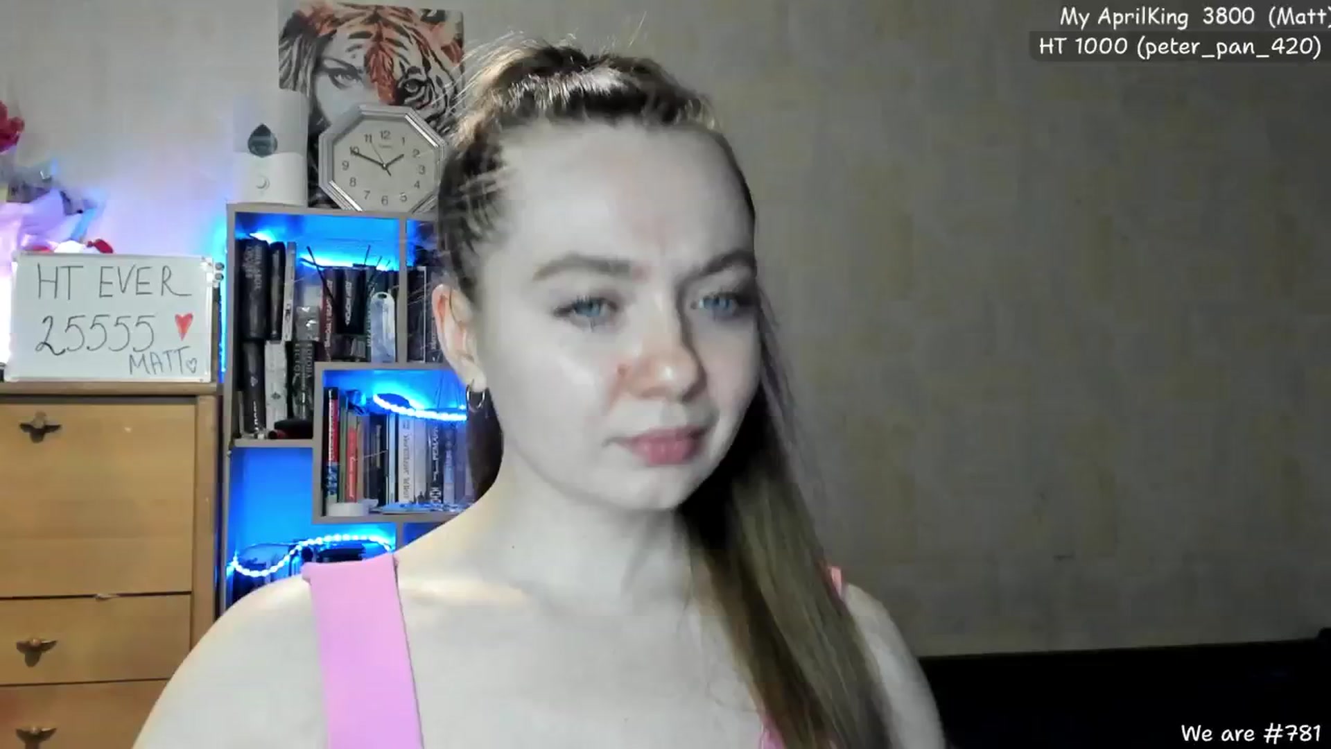 Gallery image thumbnail from LizaGhost's myfreecams stream on, 04/28/2024, 17:01 image 16 of 20