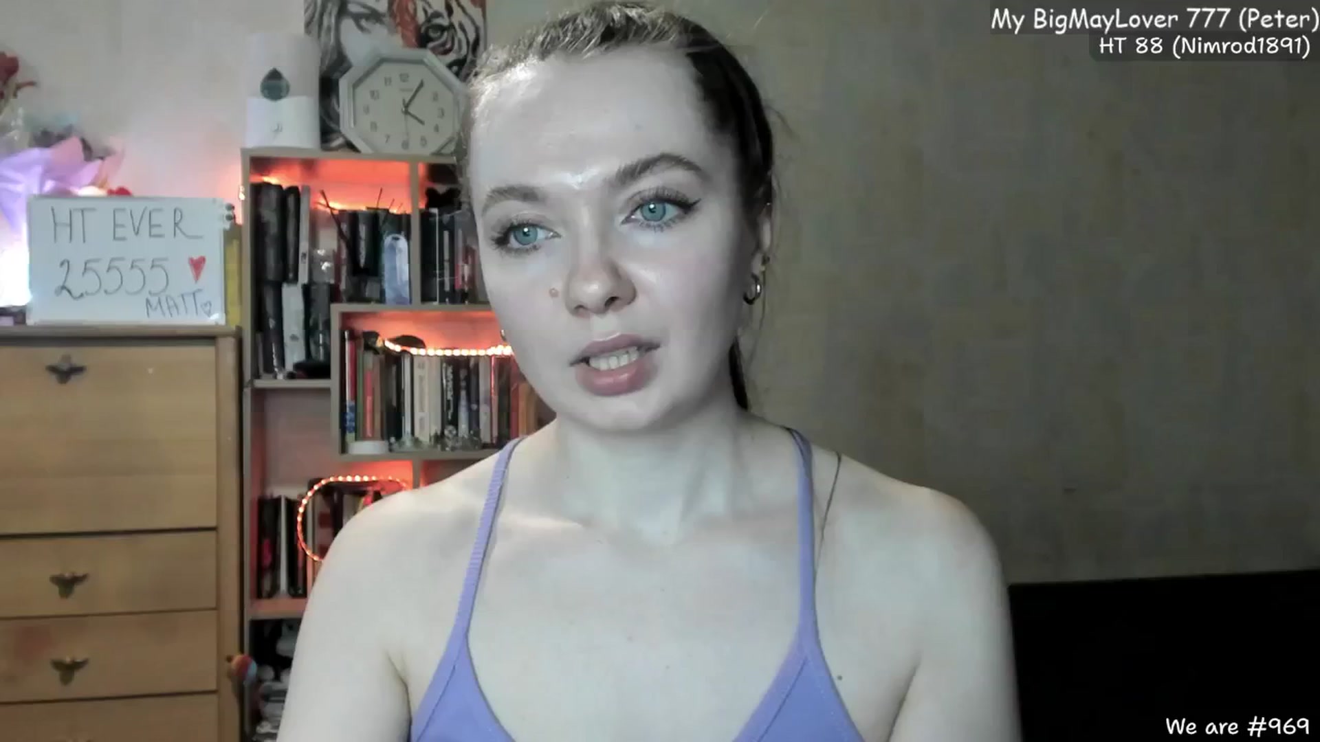 Gallery image thumbnail from LizaGhost's myfreecams stream on, 05/02/2024, 14:08 image 12 of 20