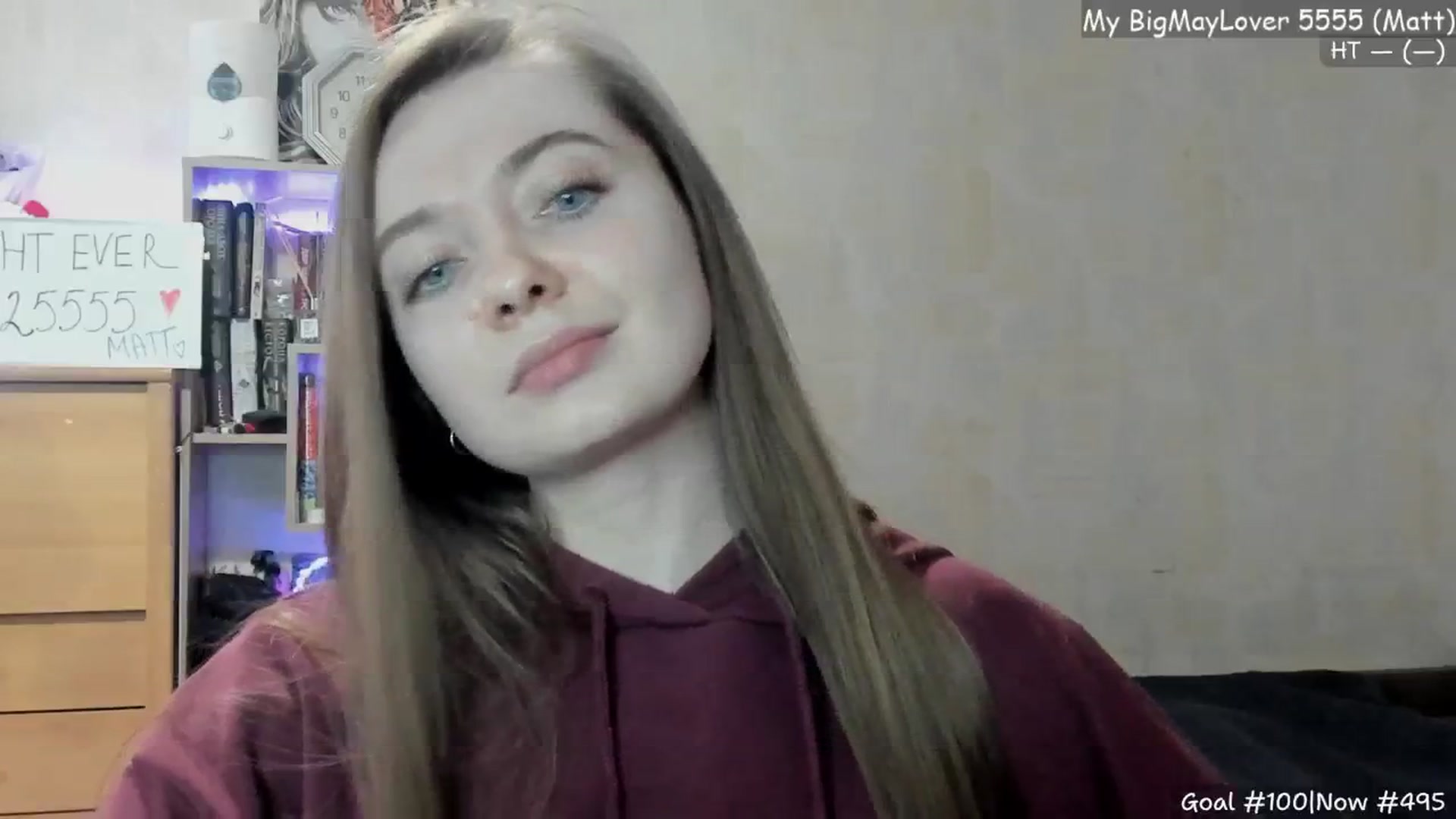 Gallery image thumbnail from LizaGhost's myfreecams stream on, 05/08/2024, 17:07 image 10 of 20