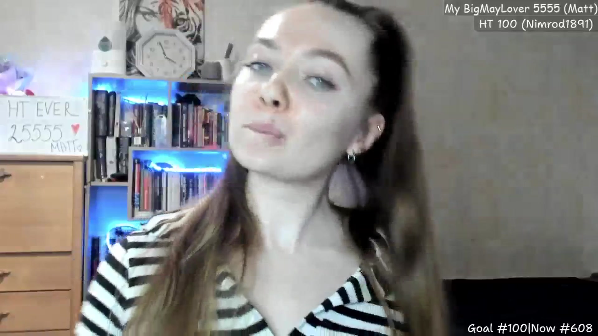Gallery image thumbnail from LizaGhost's myfreecams stream on, 05/10/2024, 15:07 image 6 of 20
