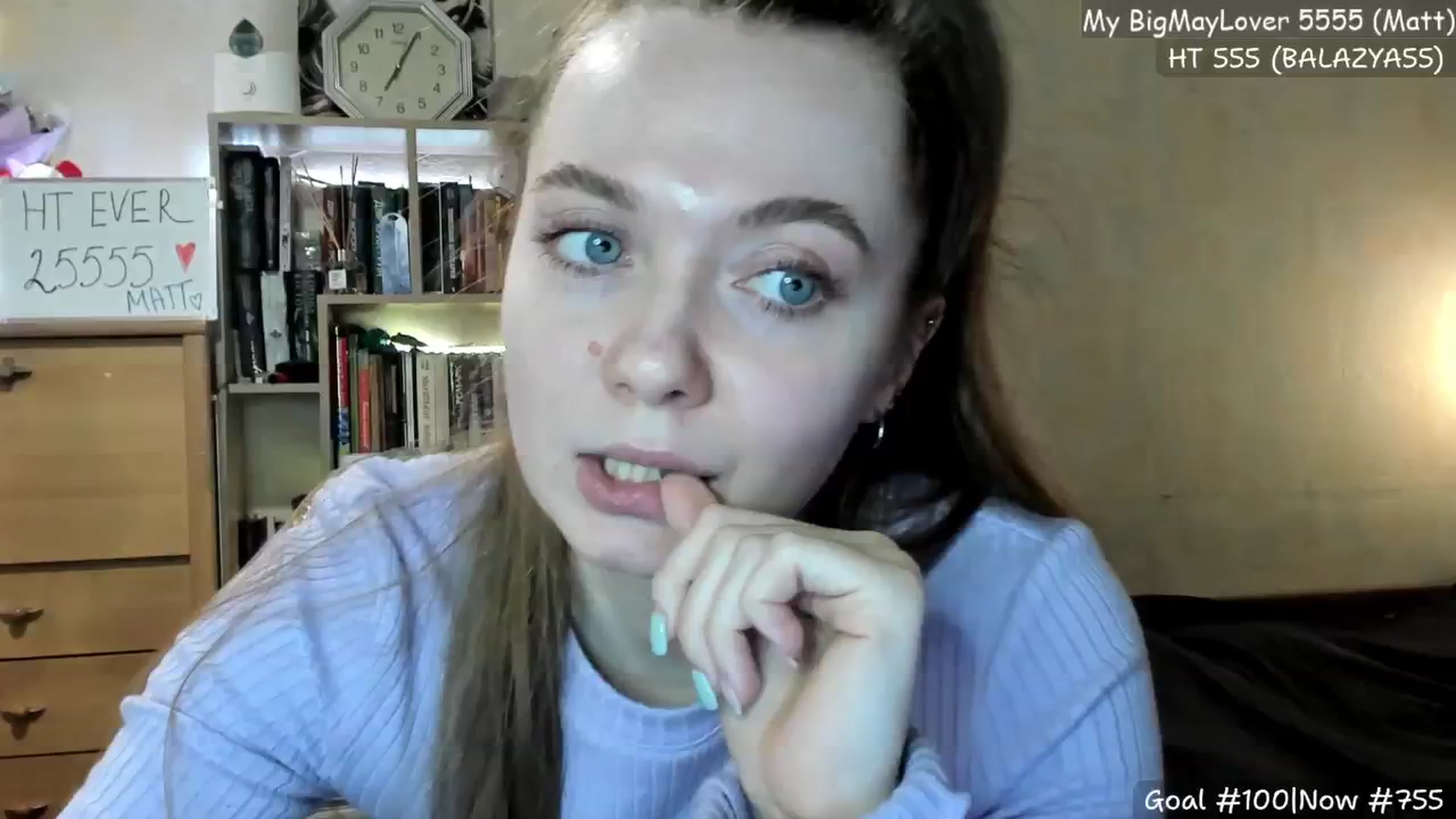 Gallery image thumbnail from LizaGhost's myfreecams stream on, 05/13/2024, 16:38 image 19 of 20