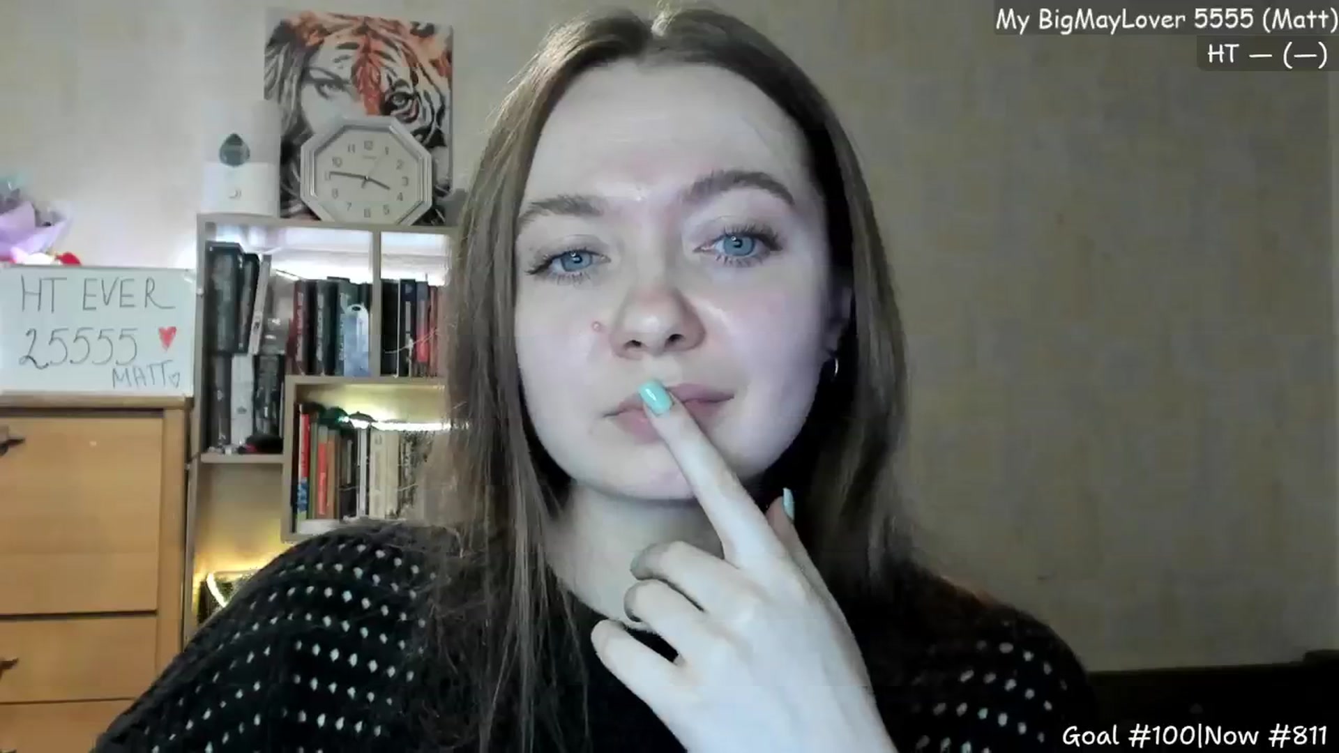 Gallery image thumbnail from LizaGhost's myfreecams stream on, 05/14/2024, 13:11 image 12 of 20