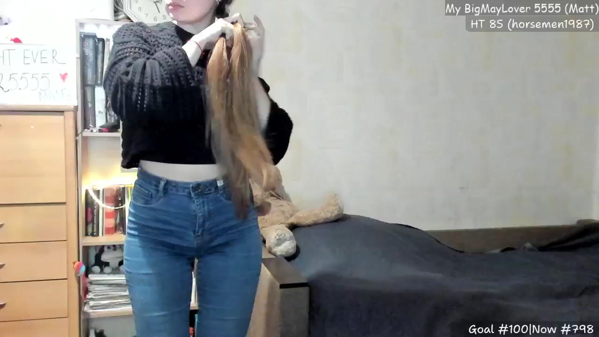 Gallery image thumbnail from LizaGhost's myfreecams stream on, 05/14/2024, 14:59 image 11 of 20